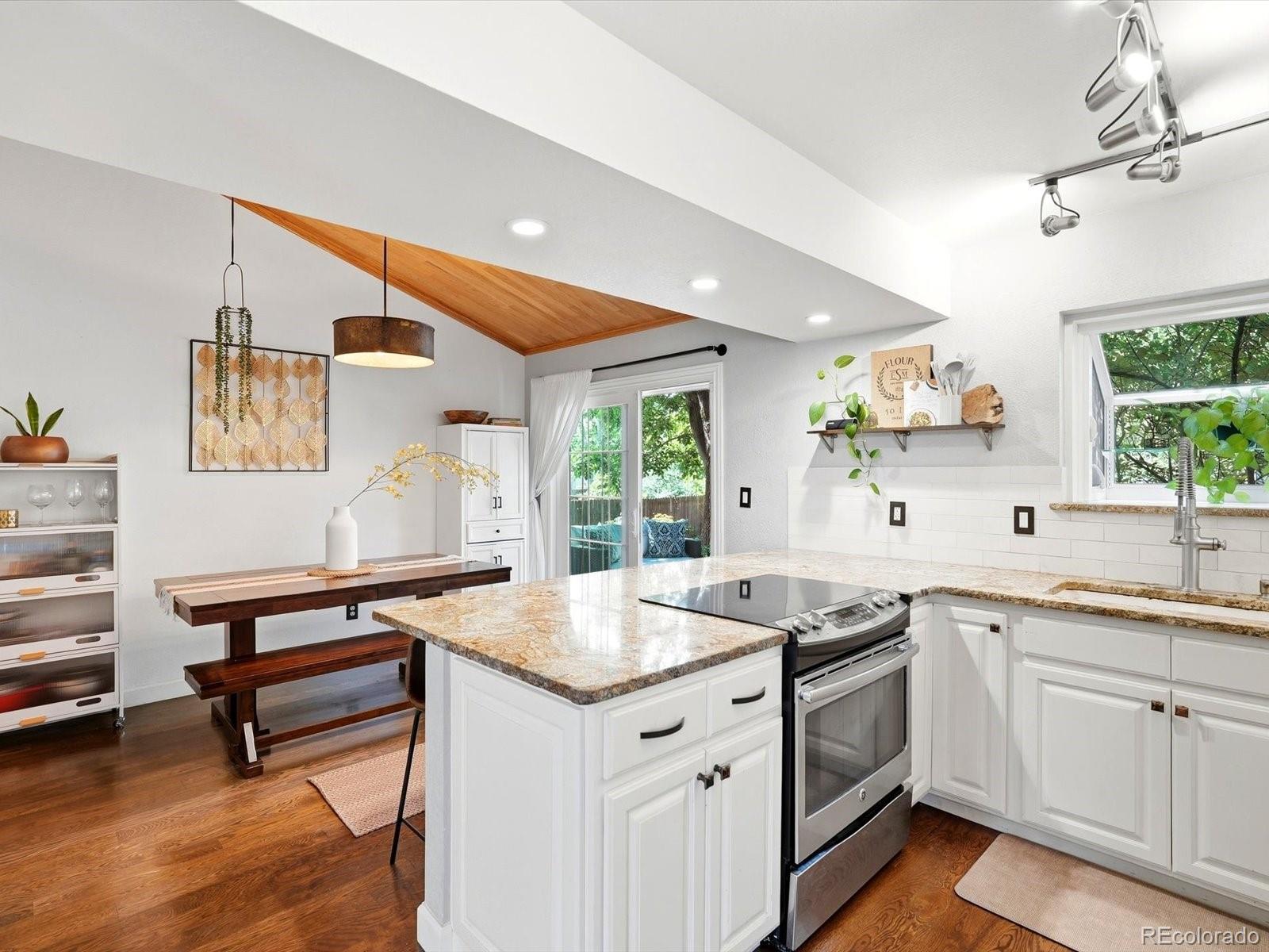 MLS Image #7 for 7035  independence street,arvada, Colorado
