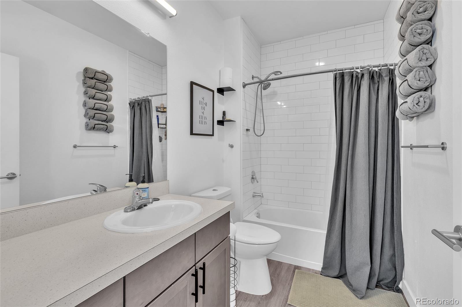 MLS Image #14 for 8475 e 36th avenue,denver, Colorado