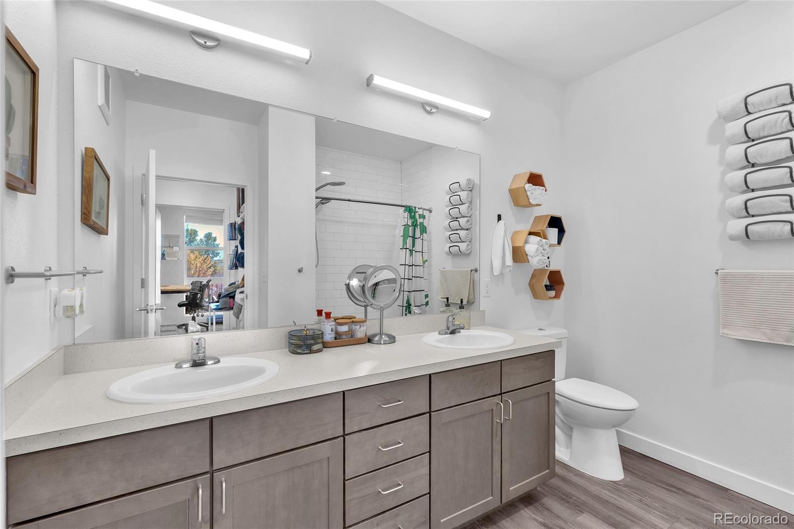 MLS Image #19 for 8475 e 36th avenue,denver, Colorado