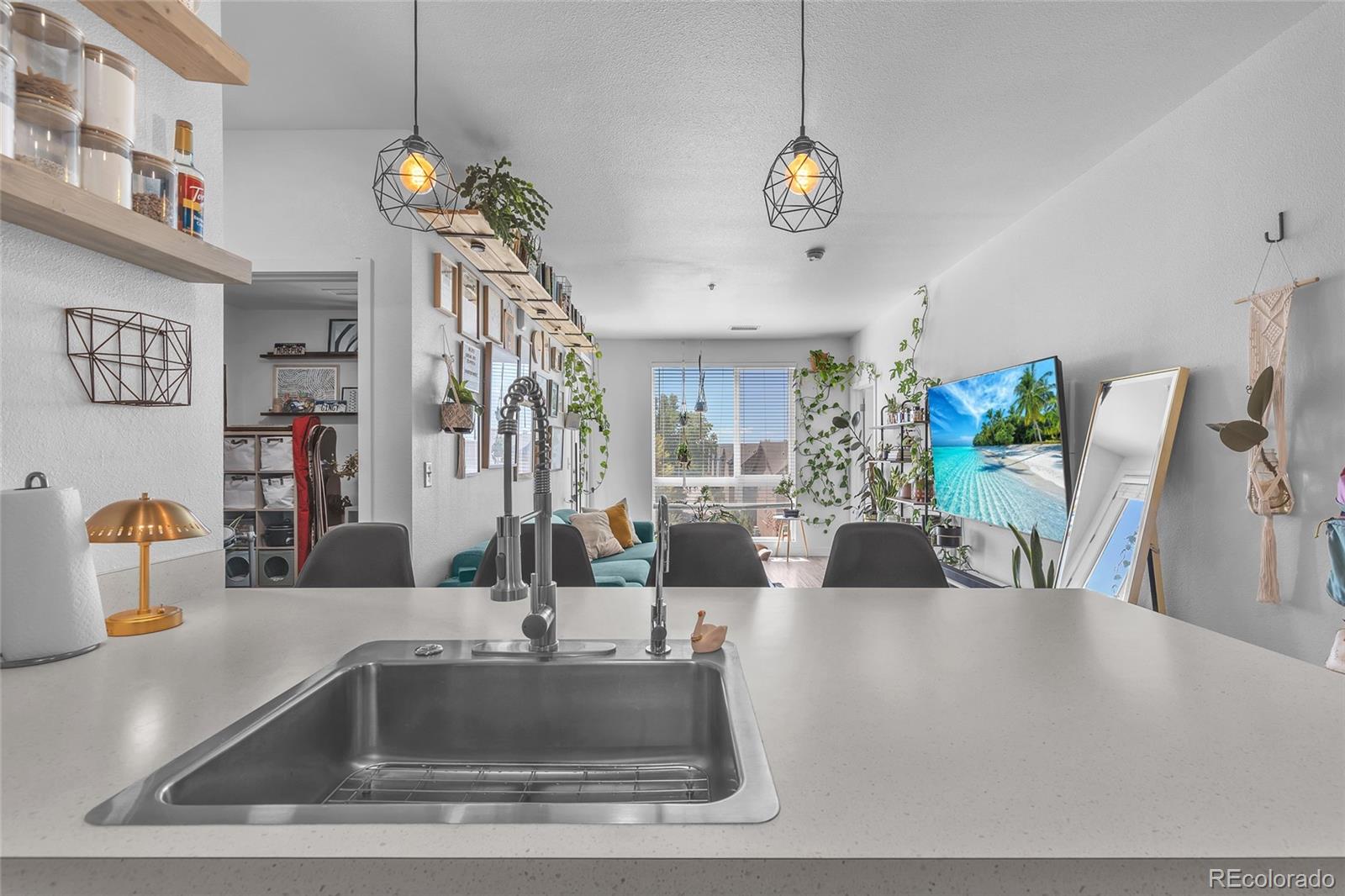 MLS Image #5 for 8475 e 36th avenue,denver, Colorado