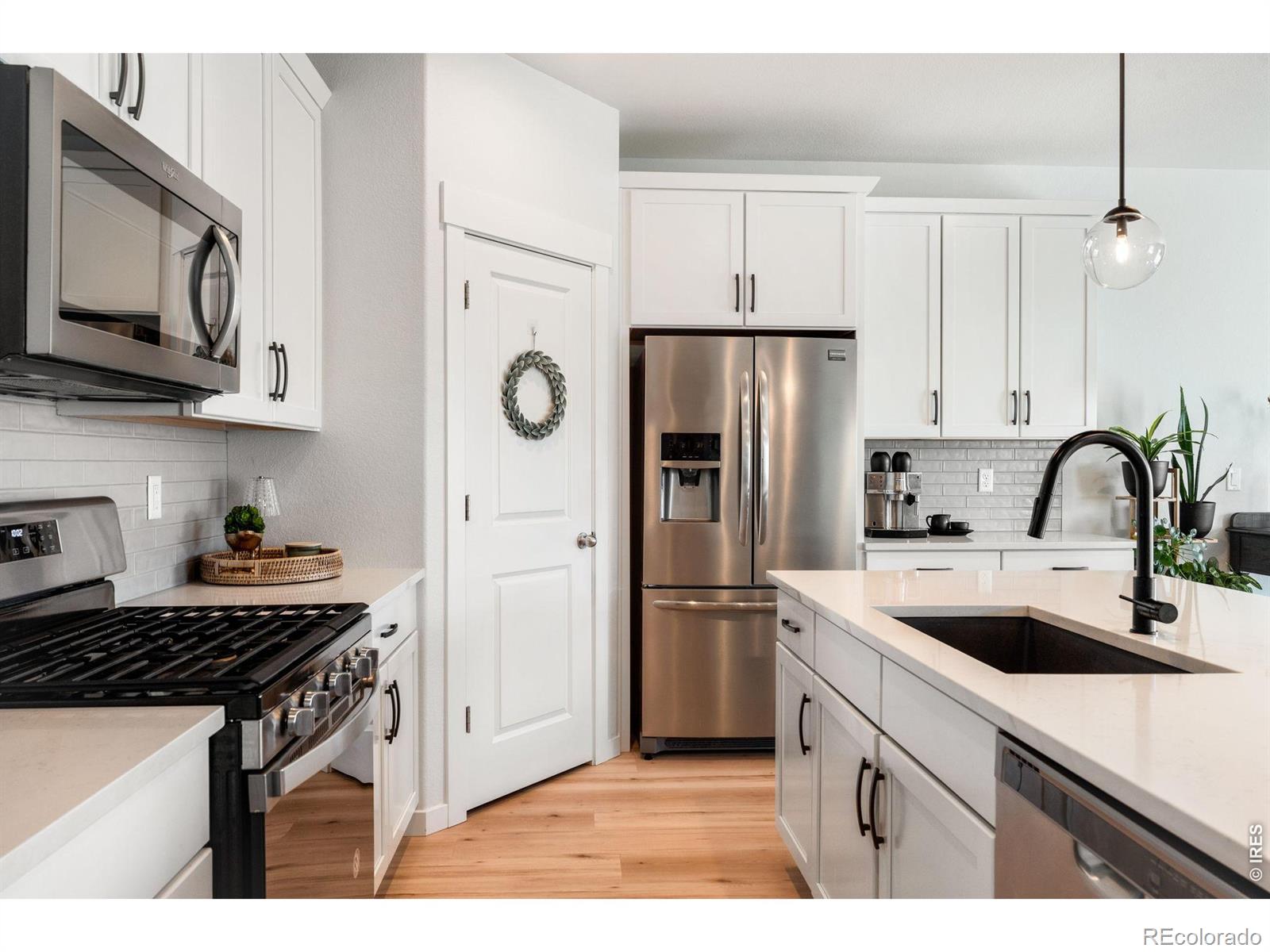 MLS Image #12 for 353  mount rainier street,berthoud, Colorado