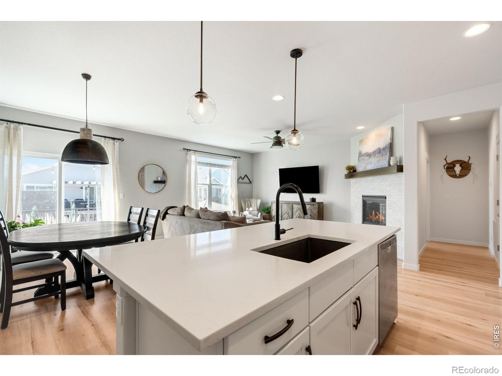 MLS Image #13 for 353  mount rainier street,berthoud, Colorado