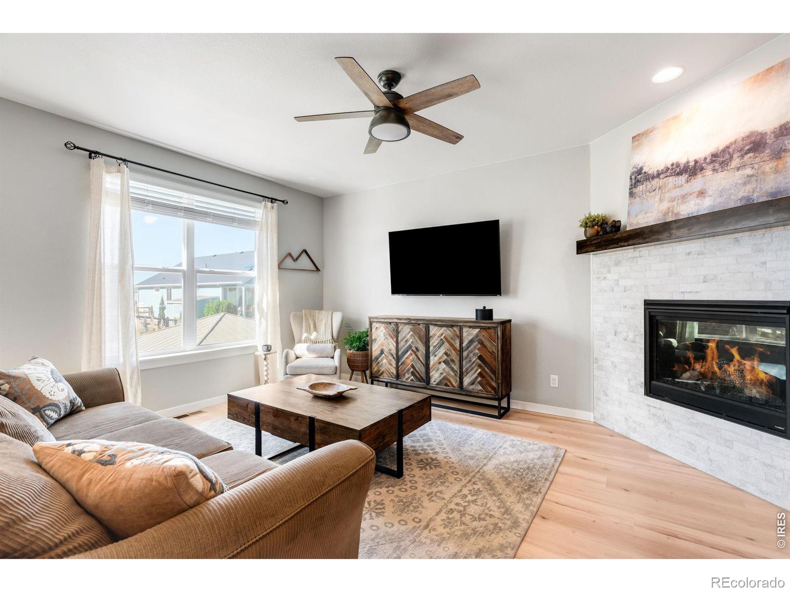 MLS Image #6 for 353  mount rainier street,berthoud, Colorado