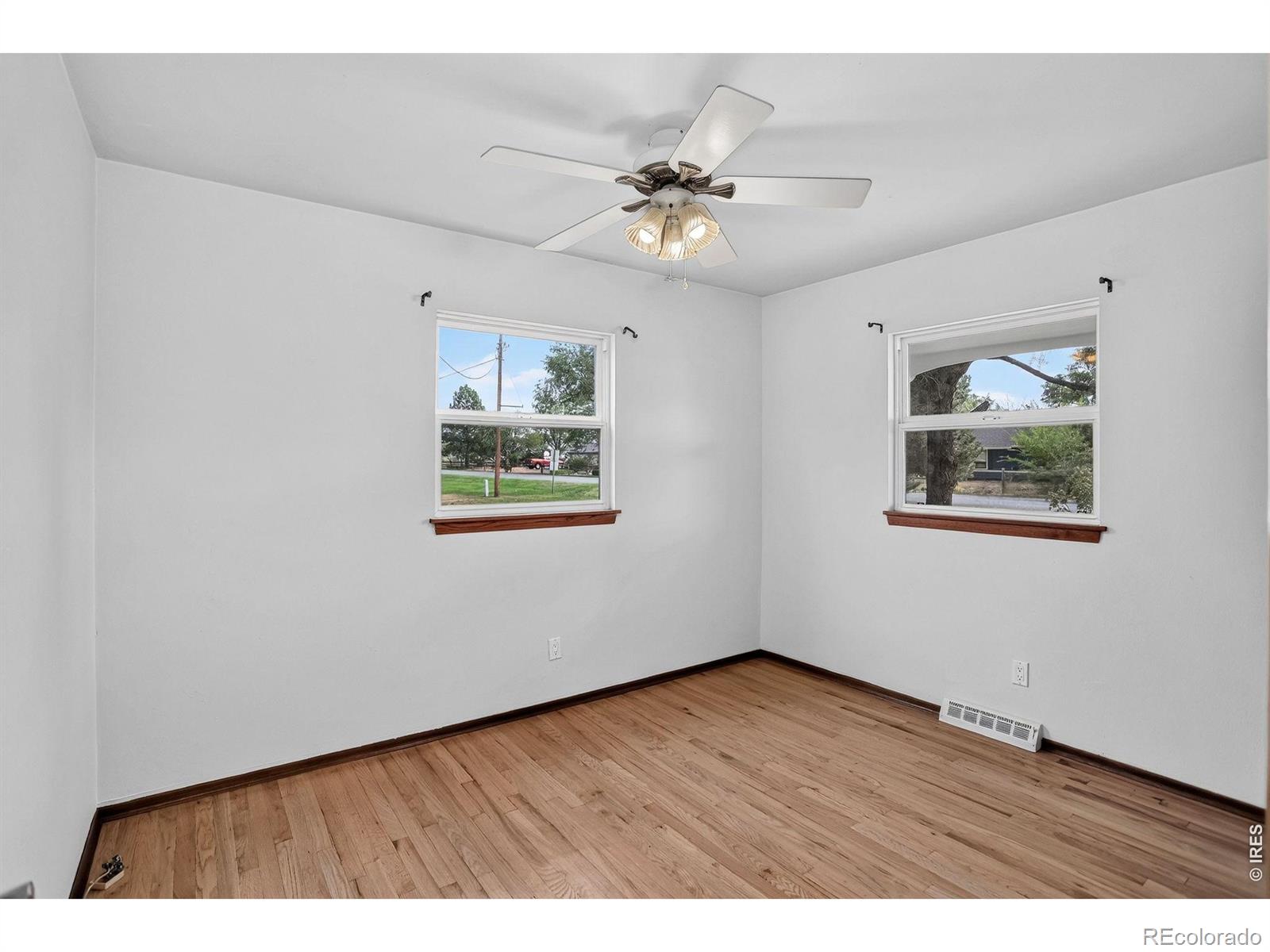 MLS Image #13 for 409  bothun road,berthoud, Colorado