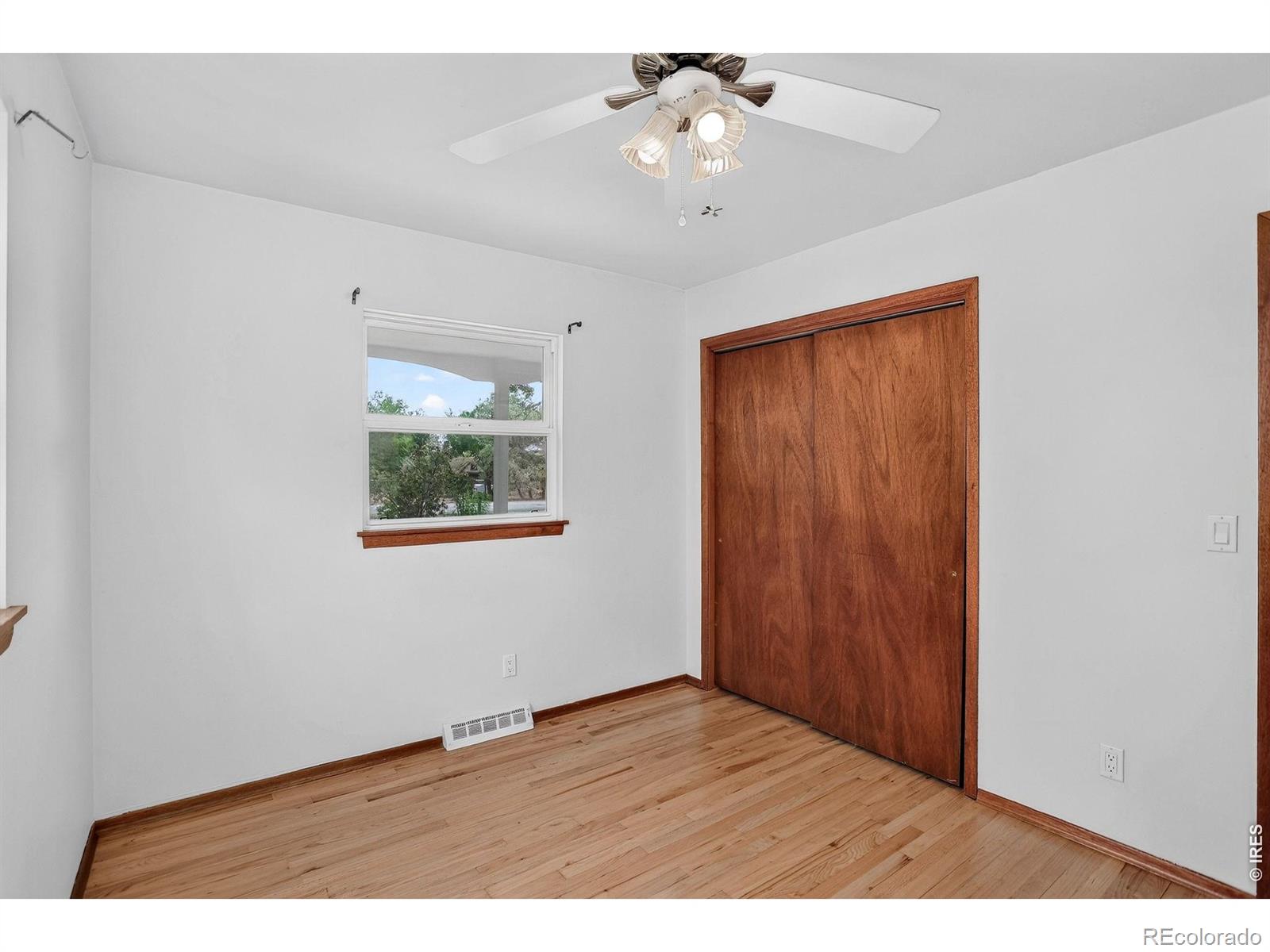 MLS Image #14 for 409  bothun road,berthoud, Colorado