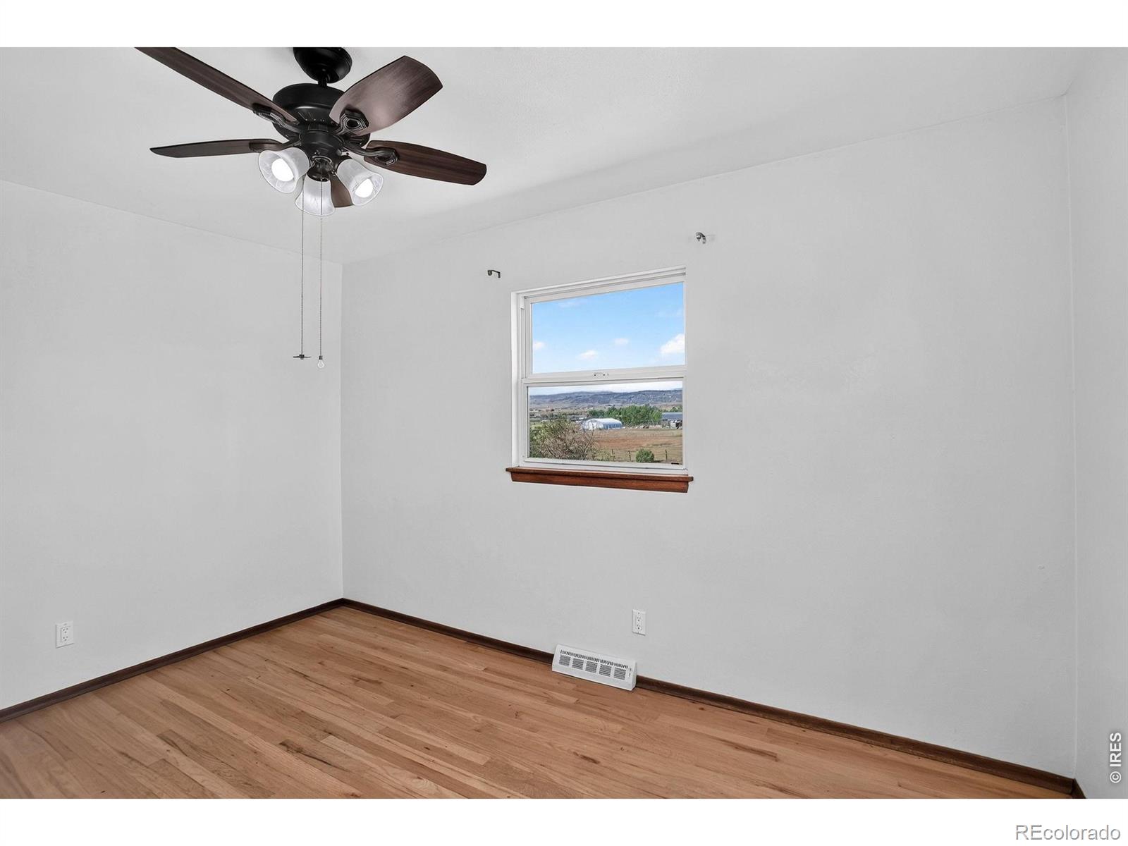 MLS Image #28 for 409  bothun road,berthoud, Colorado