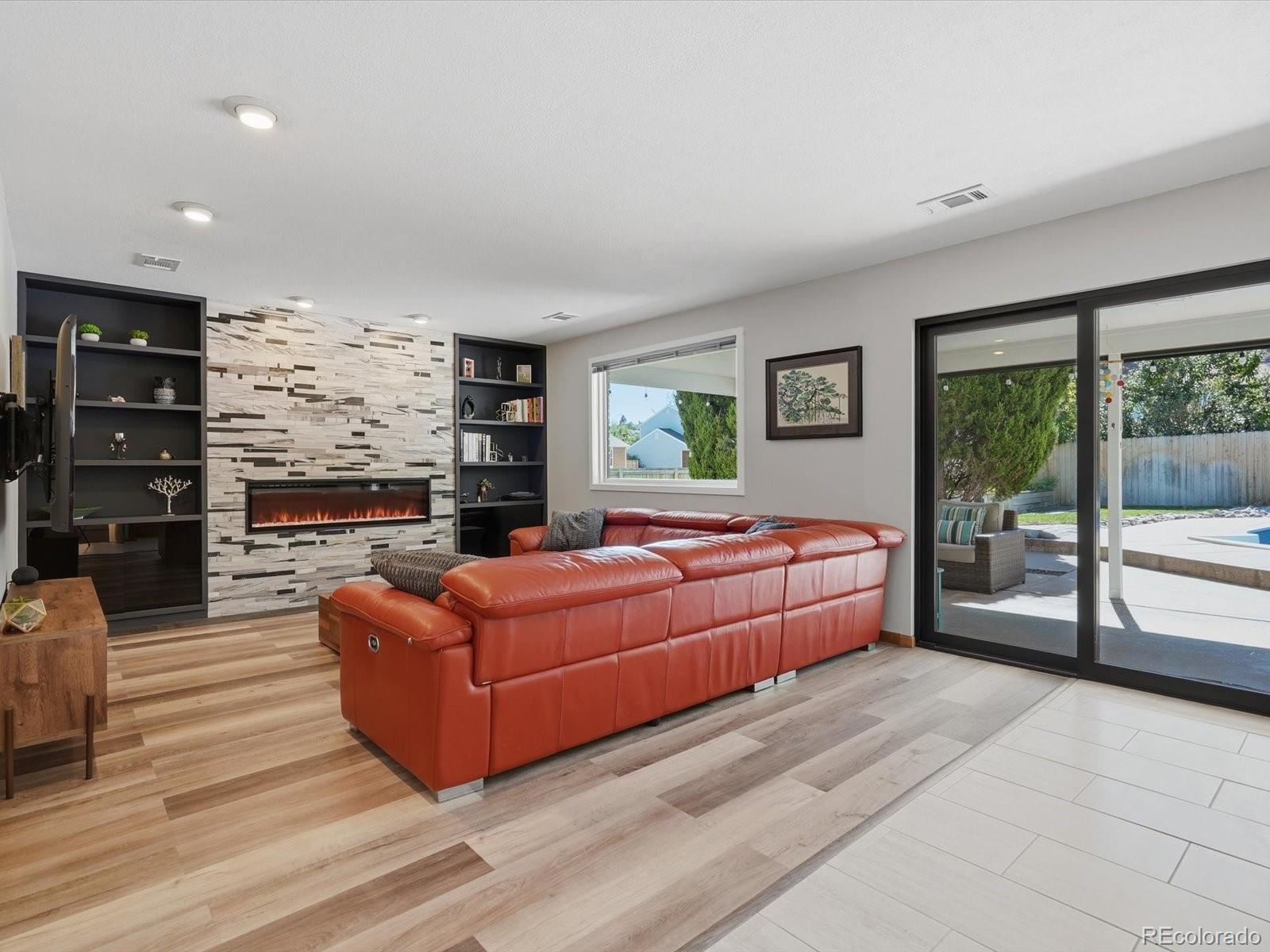 MLS Image #15 for 6621 s upham street,littleton, Colorado