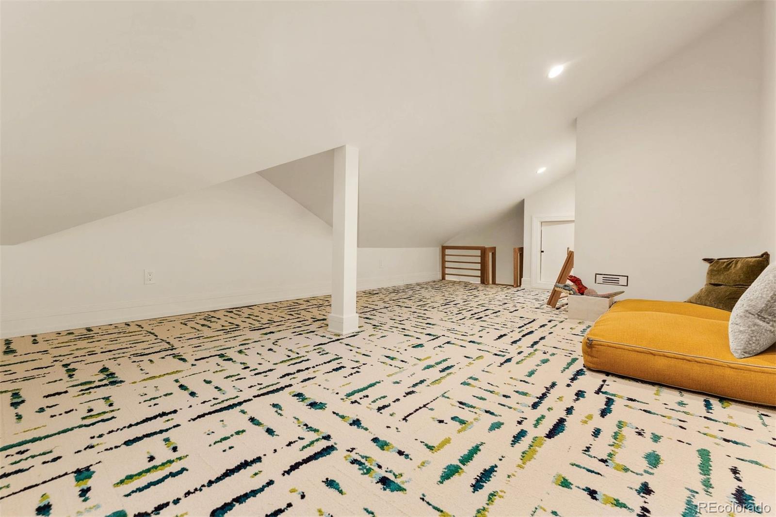 MLS Image #14 for 5360 s logan drive,greenwood village, Colorado