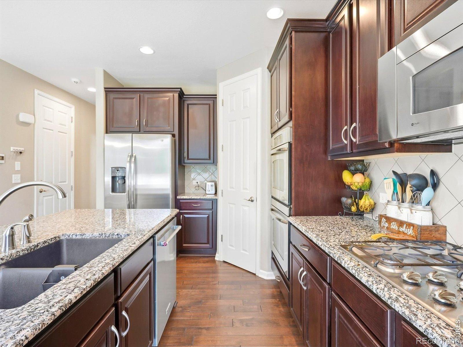 MLS Image #5 for 4922  silverleaf avenue,firestone, Colorado