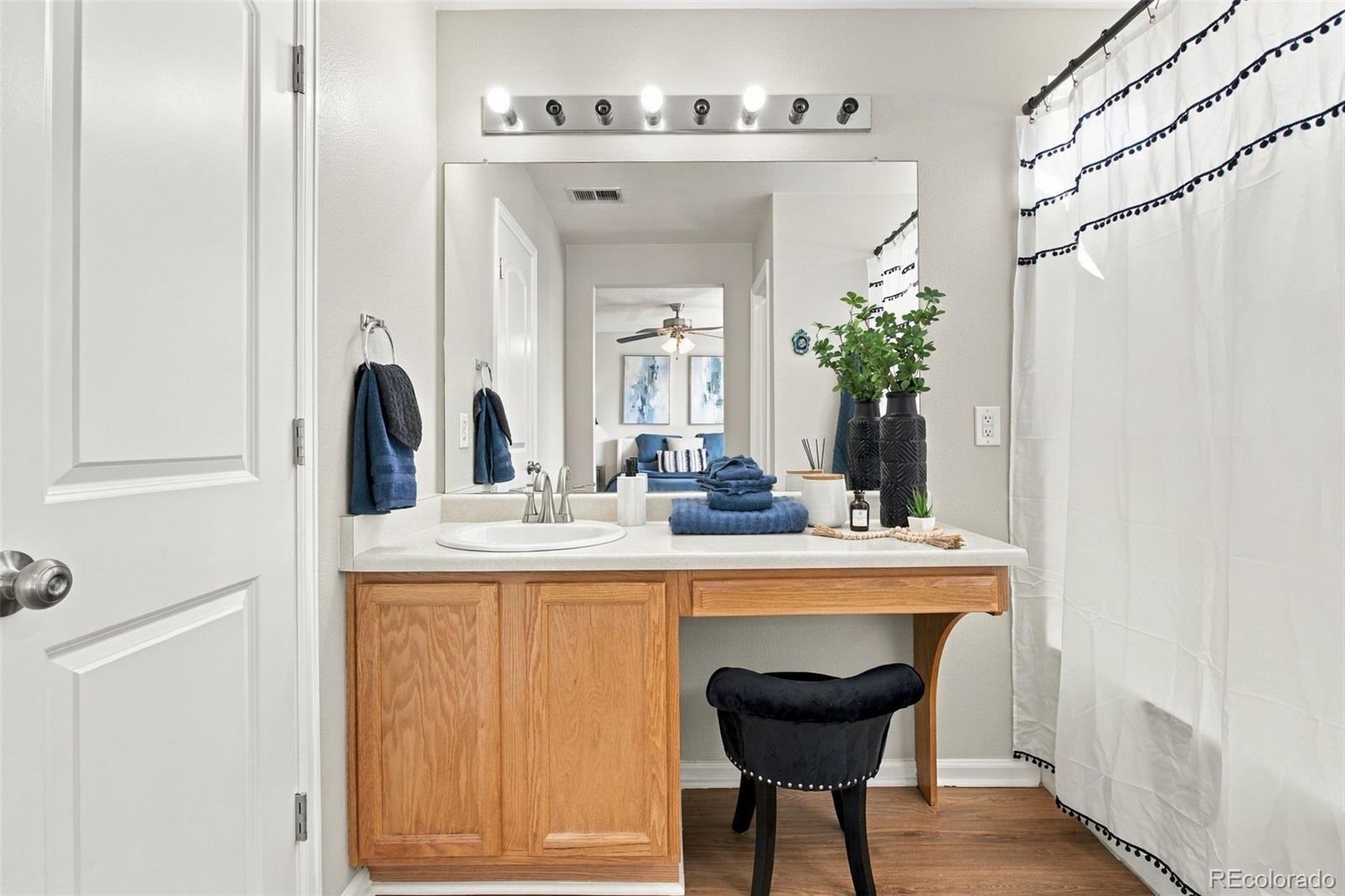 MLS Image #17 for 3889 s kirk way,aurora, Colorado