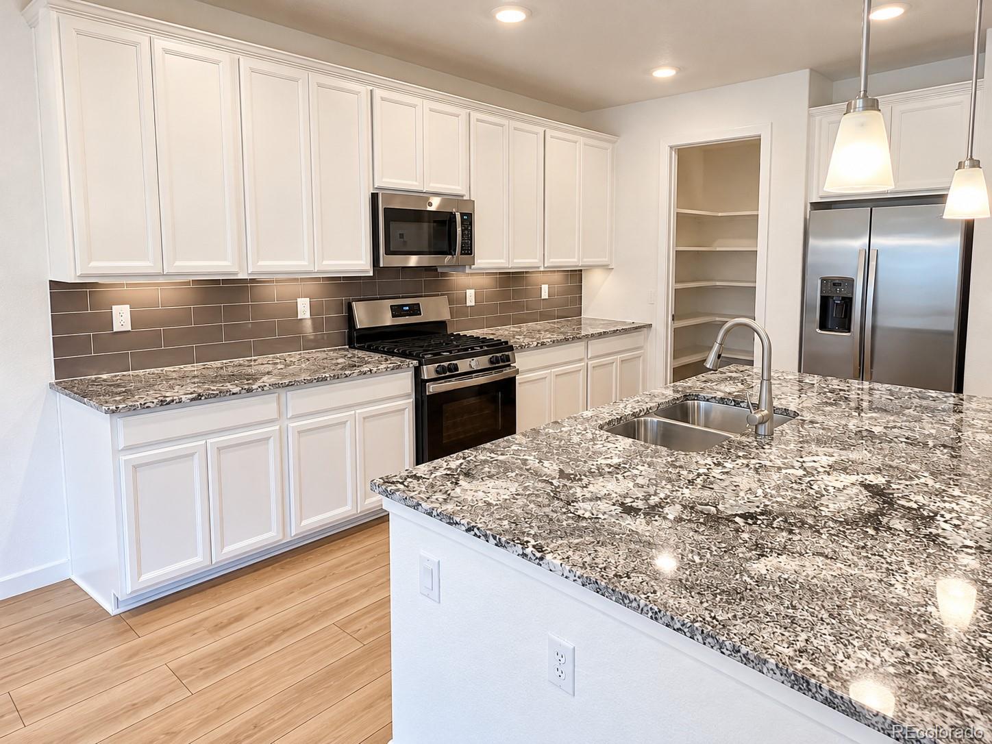 MLS Image #5 for 17820  gallup street,broomfield, Colorado