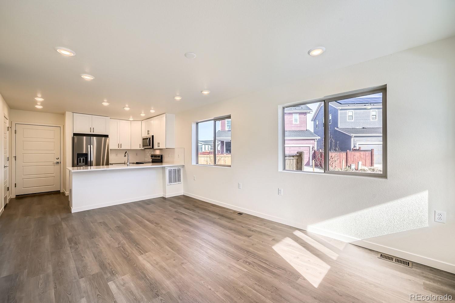 MLS Image #17 for 10291 e 62nd place,denver, Colorado