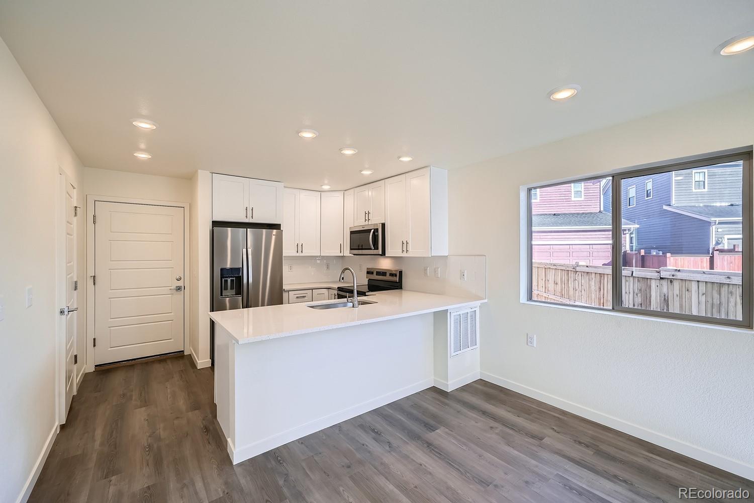 MLS Image #19 for 10291 e 62nd place,denver, Colorado