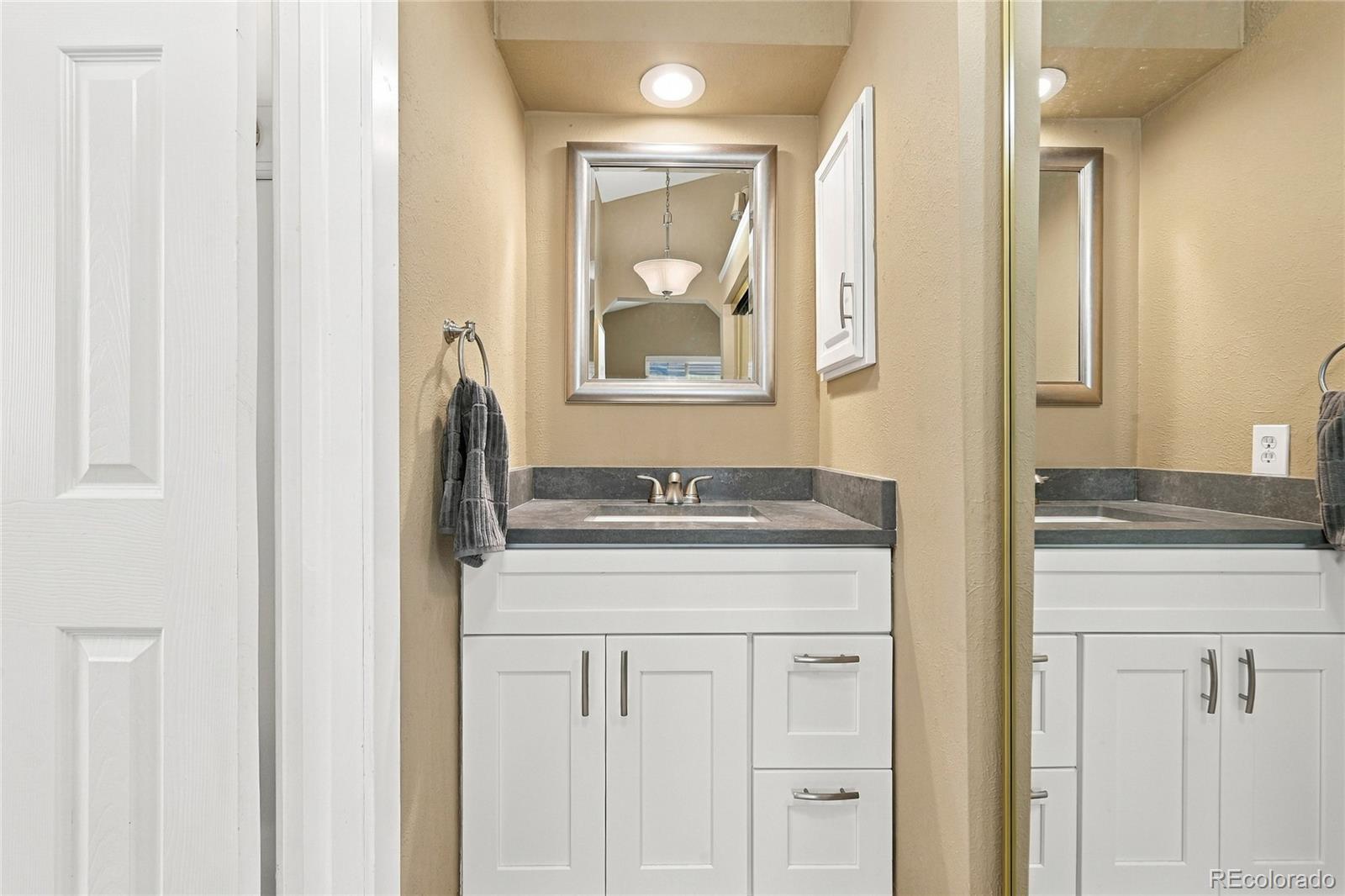 MLS Image #9 for 8818 w plymouth avenue ,littleton, Colorado