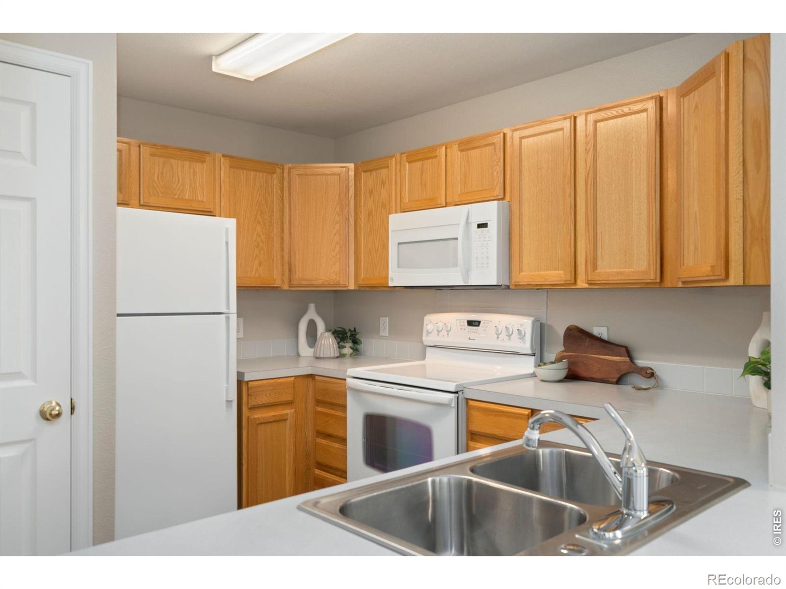 MLS Image #5 for 1020  rolland moore drive,fort collins, Colorado