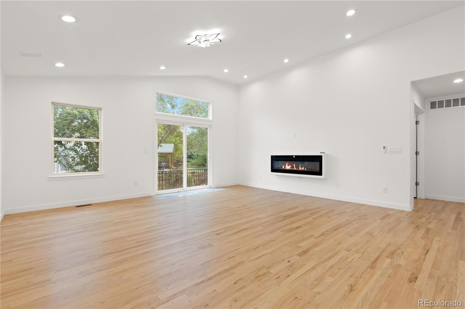 MLS Image #11 for 6118  salvia court,golden, Colorado
