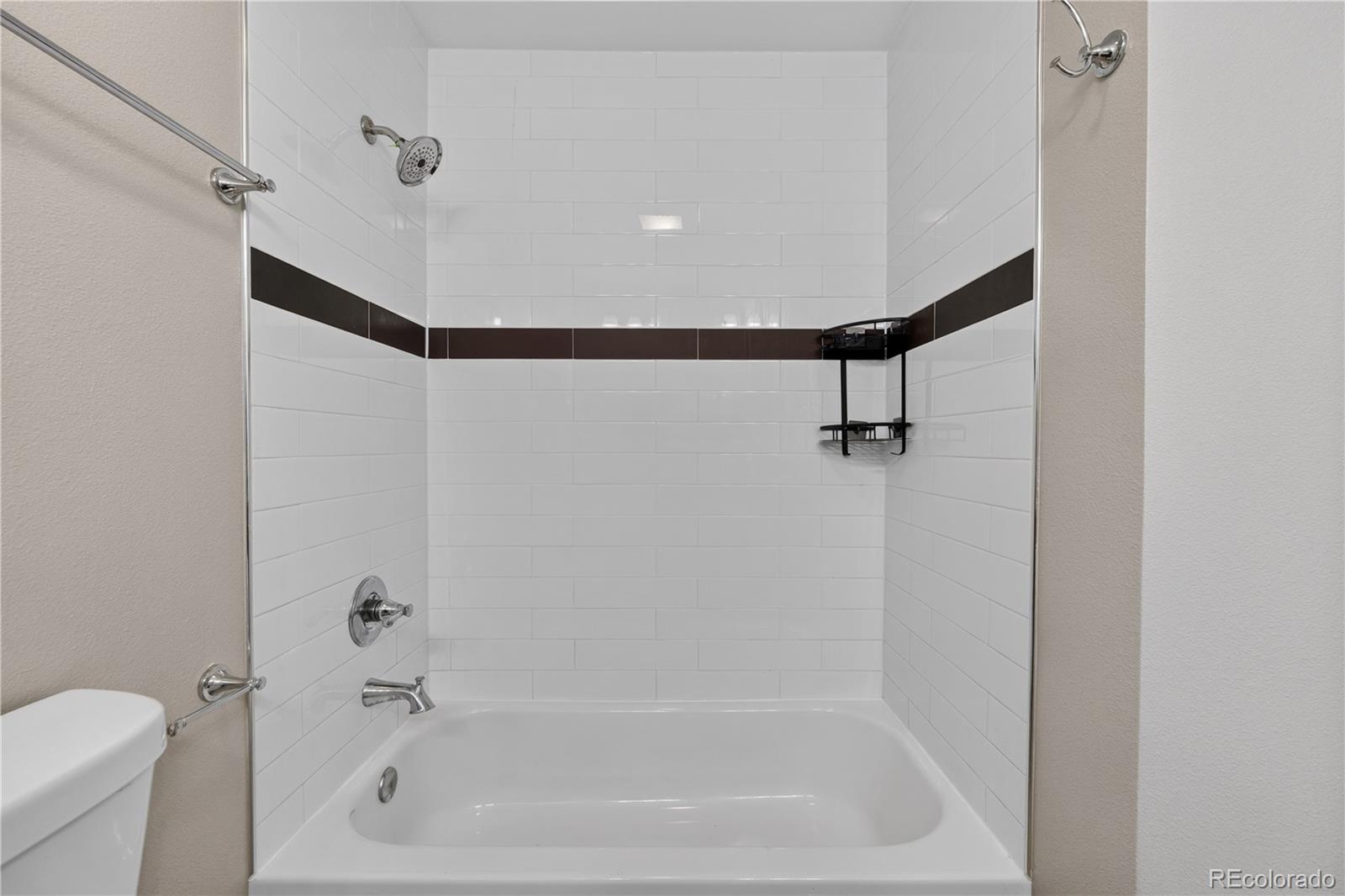 MLS Image #18 for 9070 e lehigh avenue,denver, Colorado