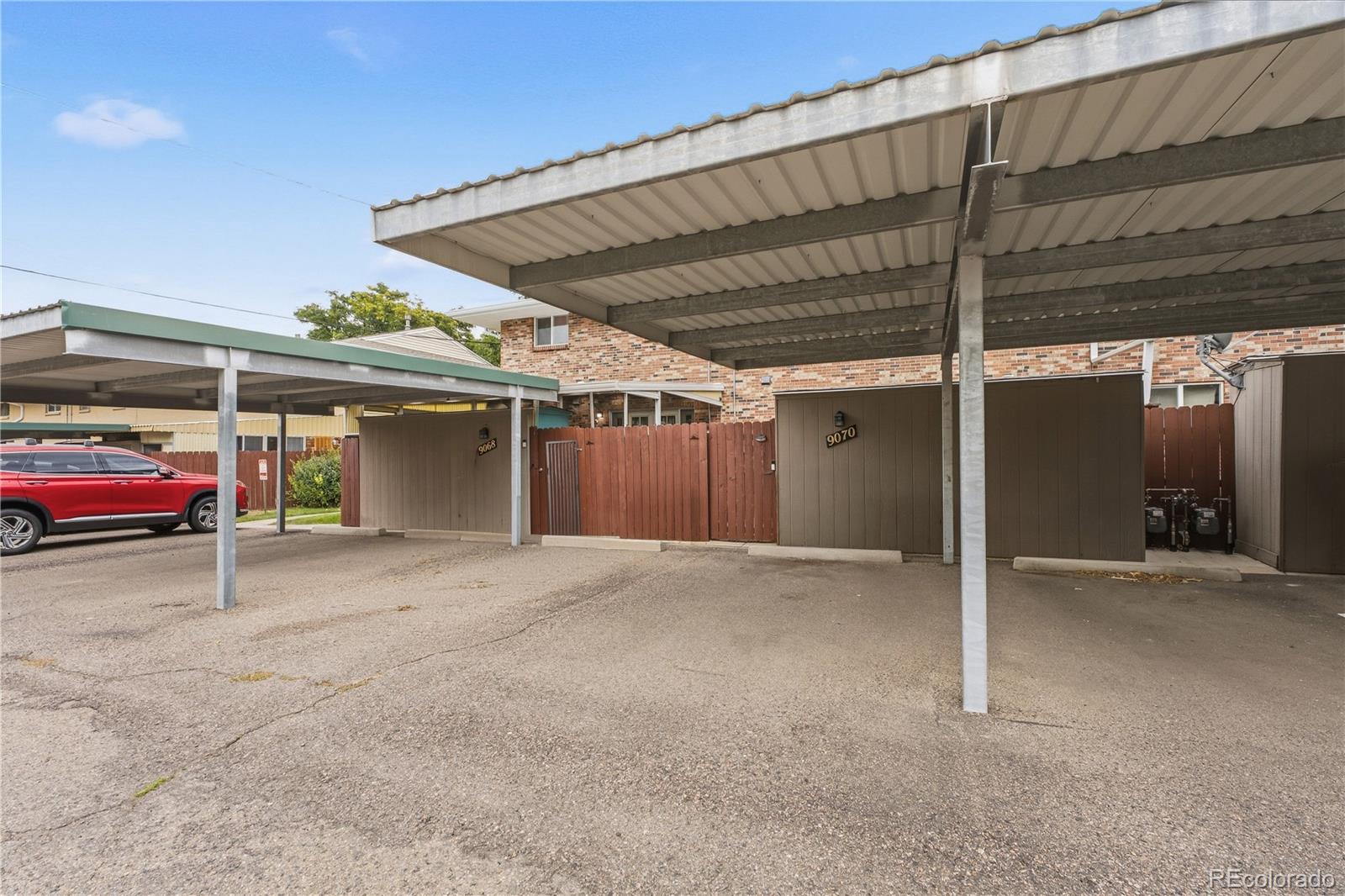 MLS Image #23 for 9070 e lehigh avenue,denver, Colorado