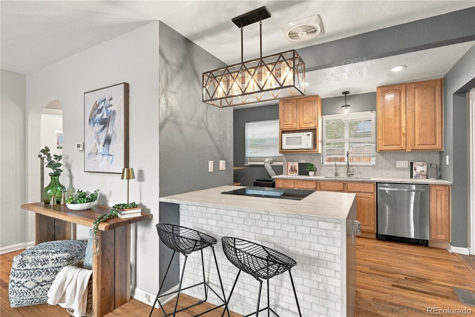 MLS Image #10 for 1323  ivy street ,denver, Colorado