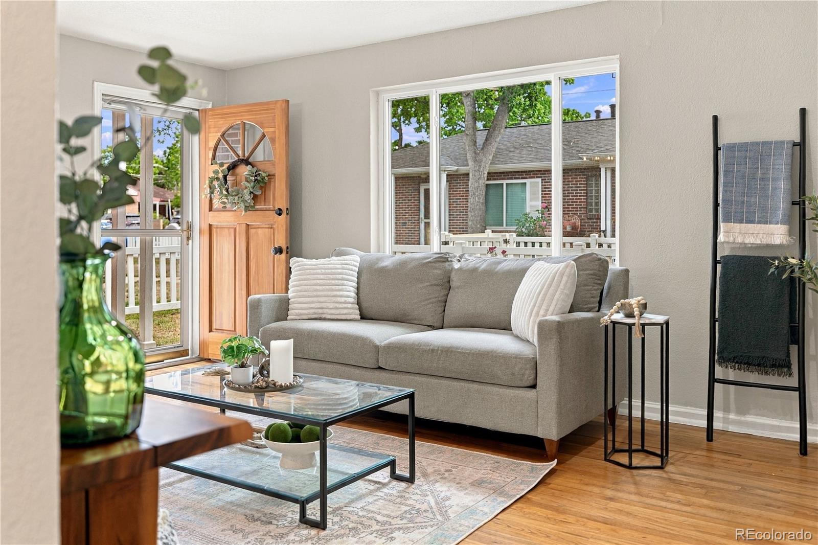MLS Image #3 for 1323  ivy street ,denver, Colorado