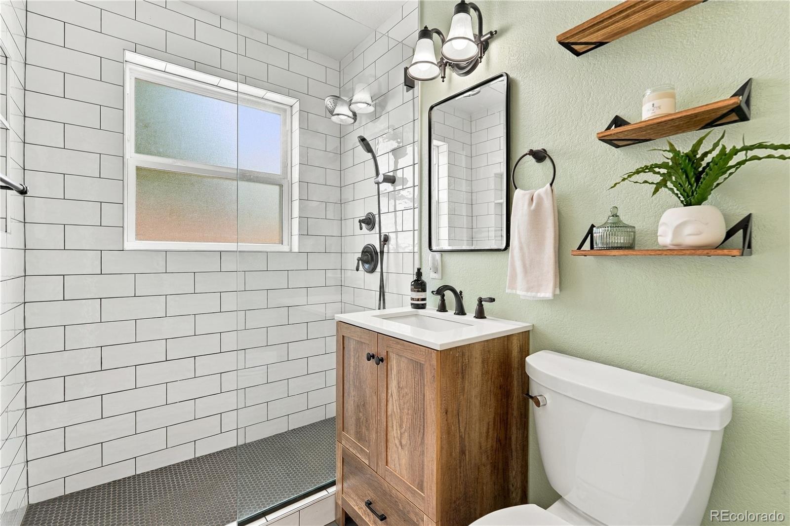 MLS Image #6 for 1323  ivy street ,denver, Colorado