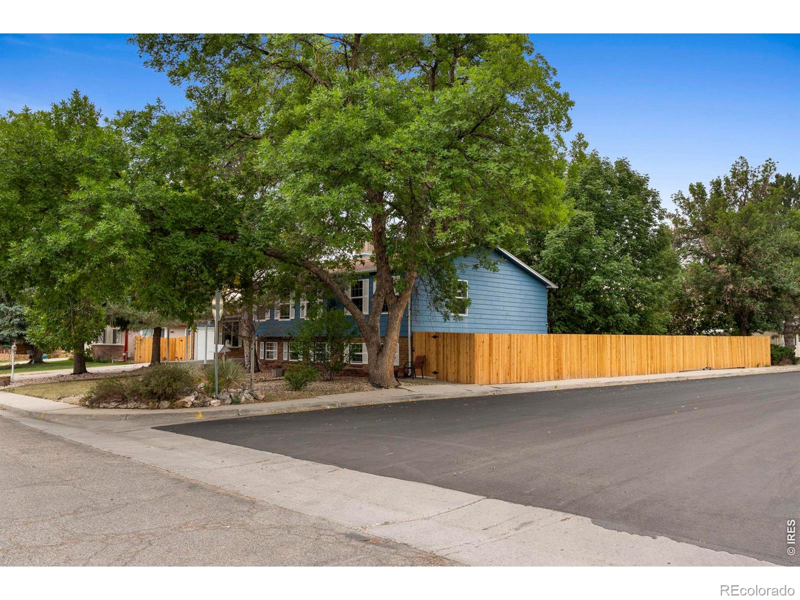 MLS Image #3 for 400  edgewood drive,loveland, Colorado