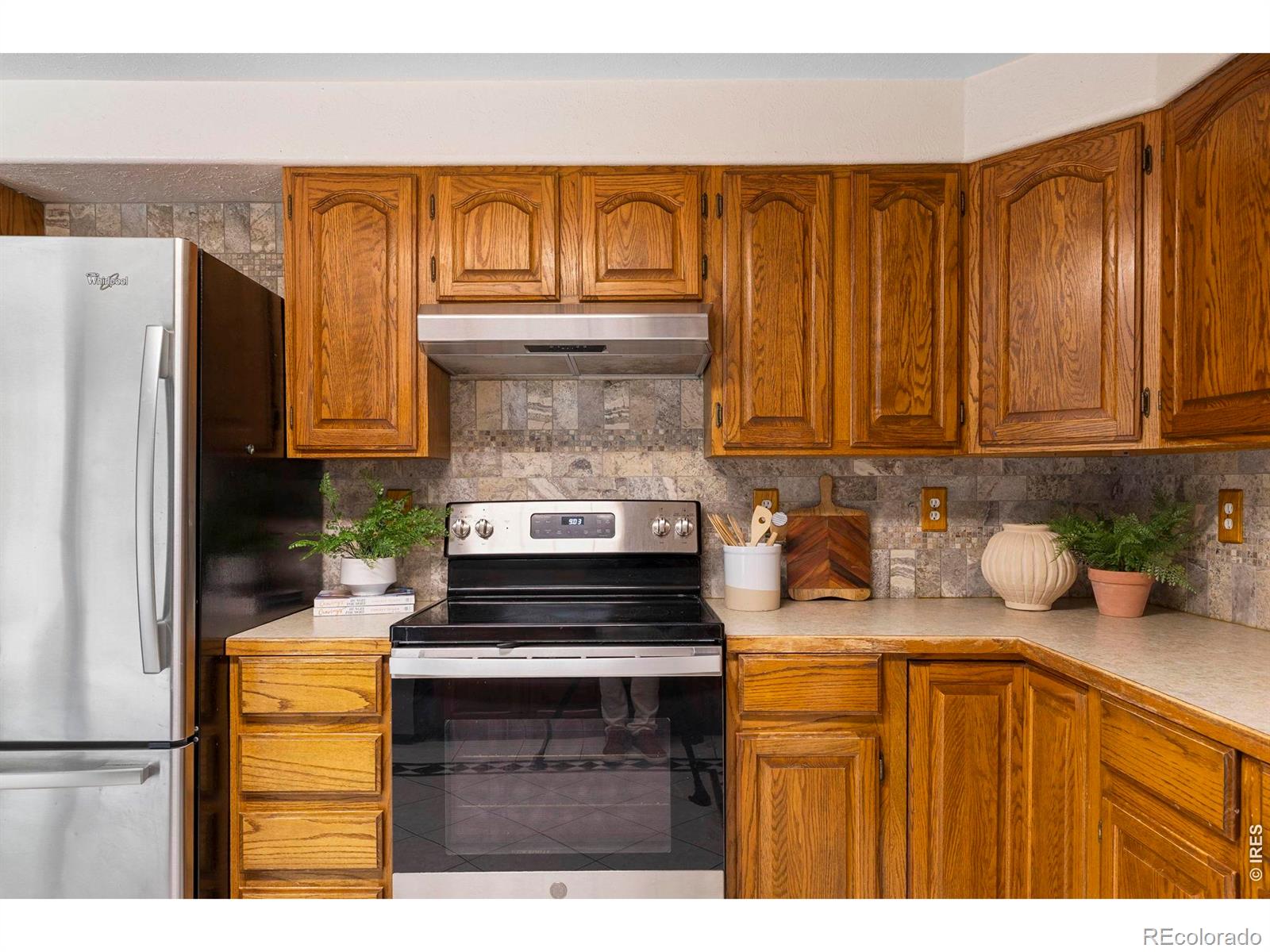 MLS Image #9 for 400  edgewood drive,loveland, Colorado