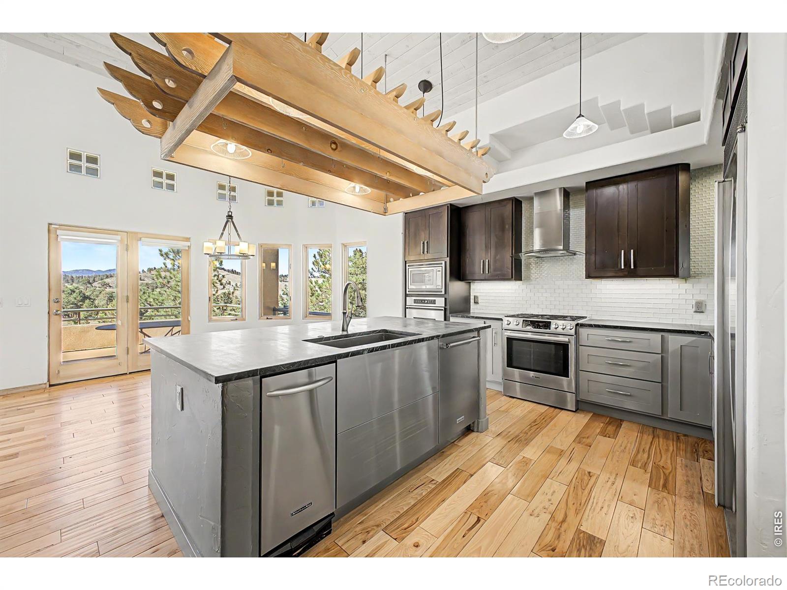 MLS Image #12 for 935  castle ridge road,golden, Colorado