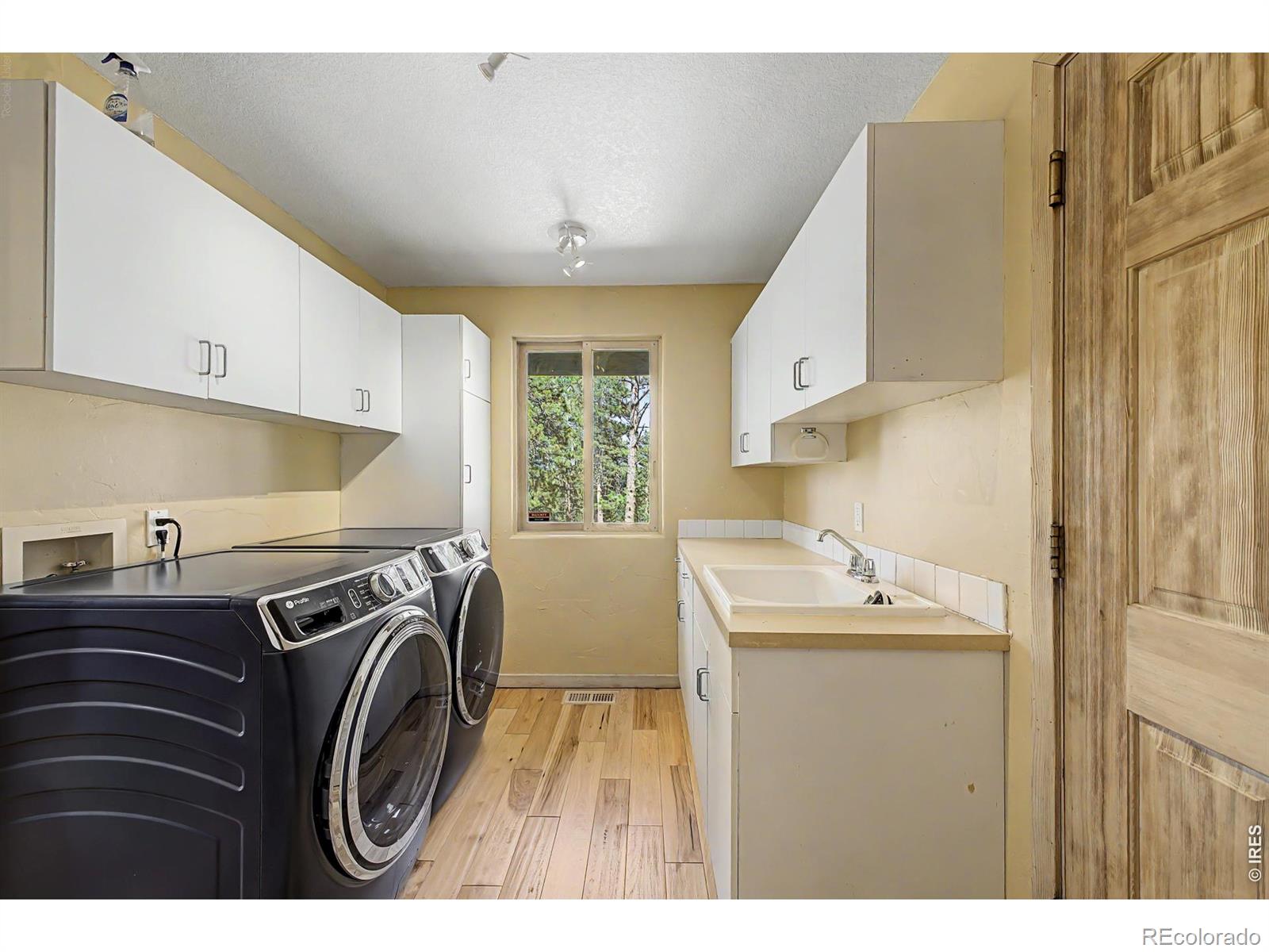 MLS Image #32 for 935  castle ridge road,golden, Colorado