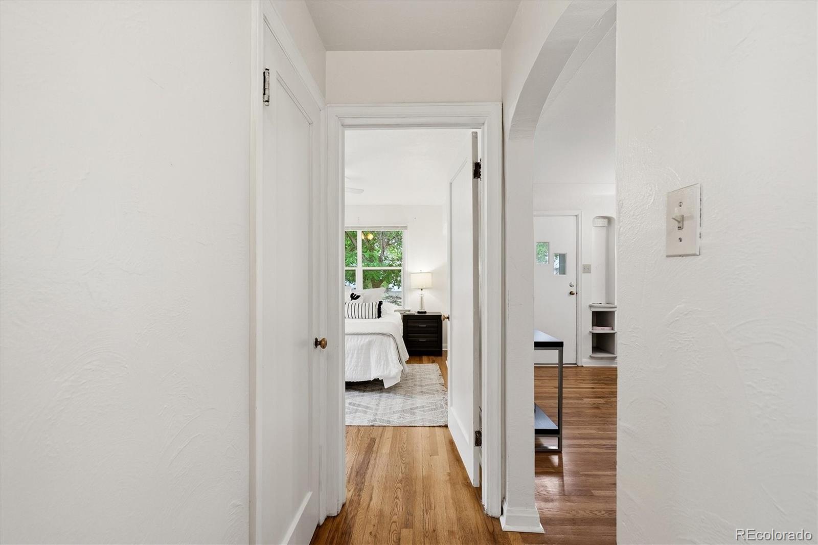 MLS Image #12 for 2285 s williams street,denver, Colorado