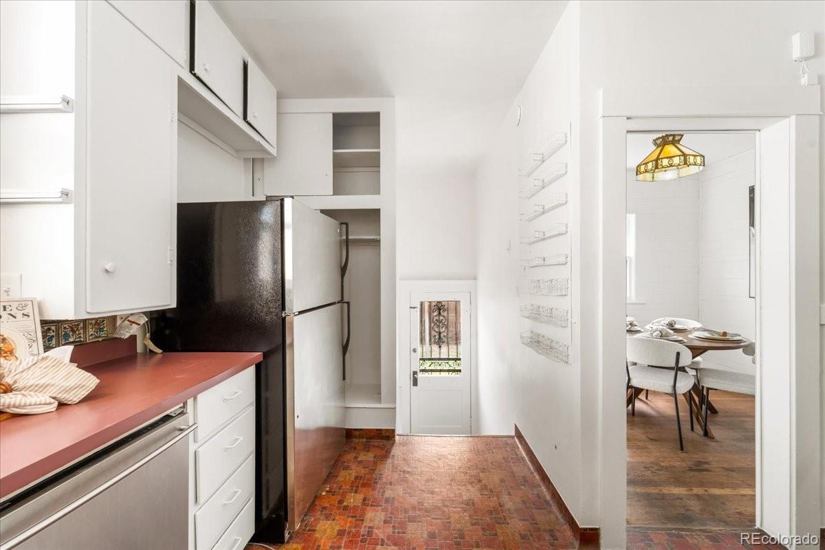 MLS Image #20 for 674  steele street,denver, Colorado