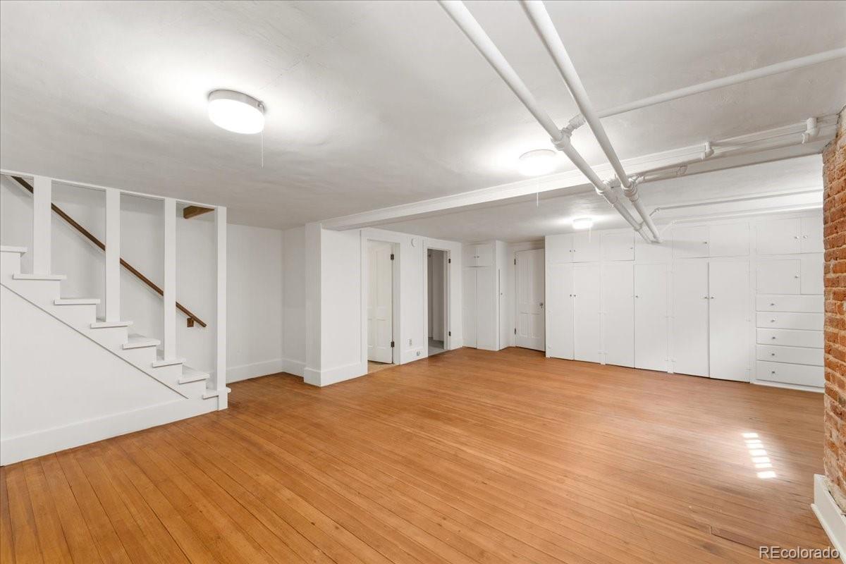 MLS Image #27 for 674  steele street,denver, Colorado