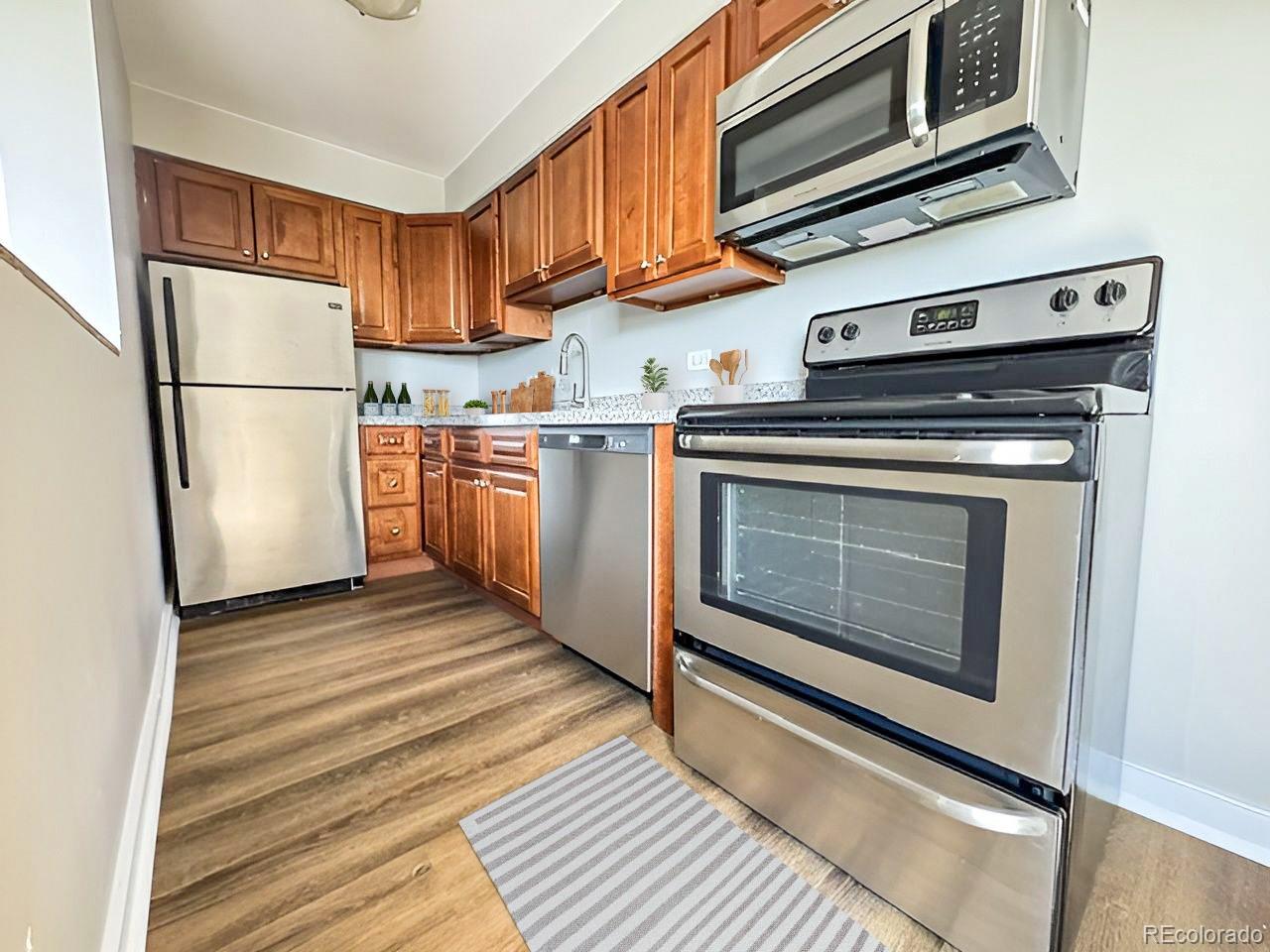 MLS Image #10 for 1366  garfield street,denver, Colorado