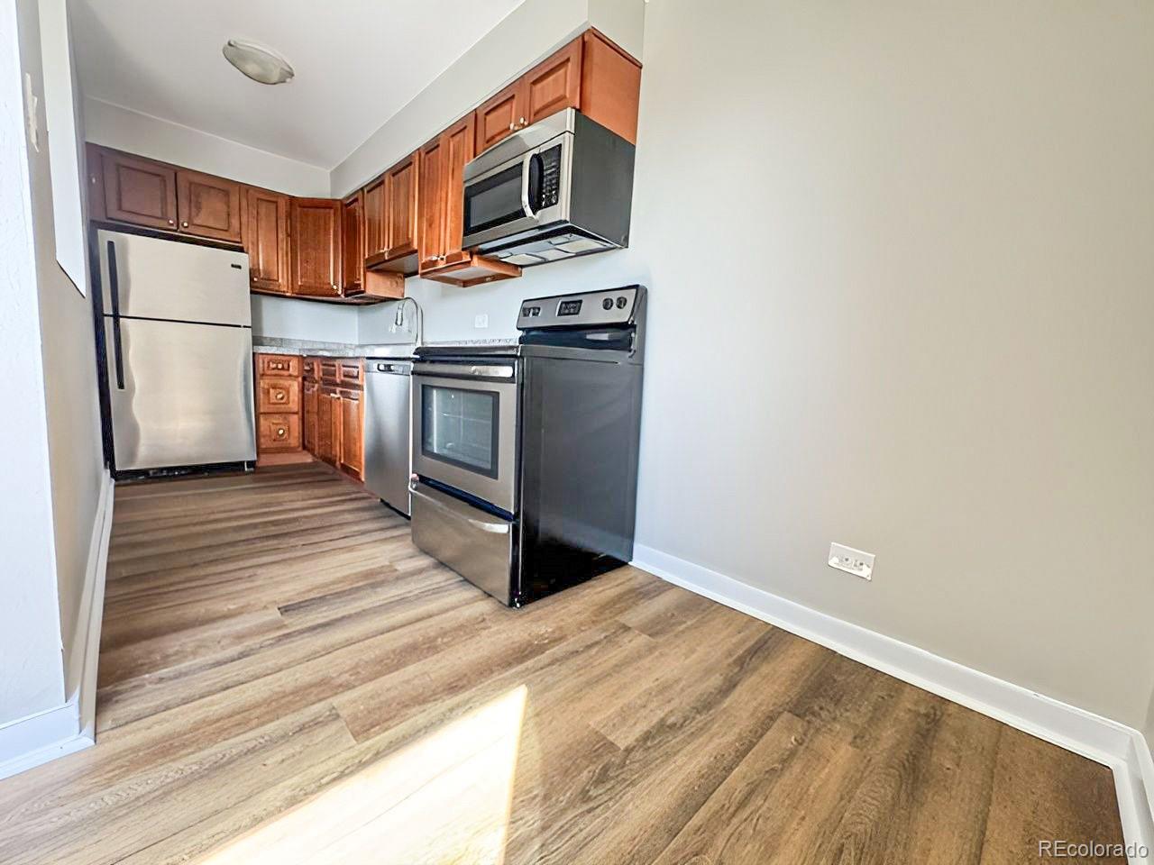 MLS Image #9 for 1366  garfield street,denver, Colorado