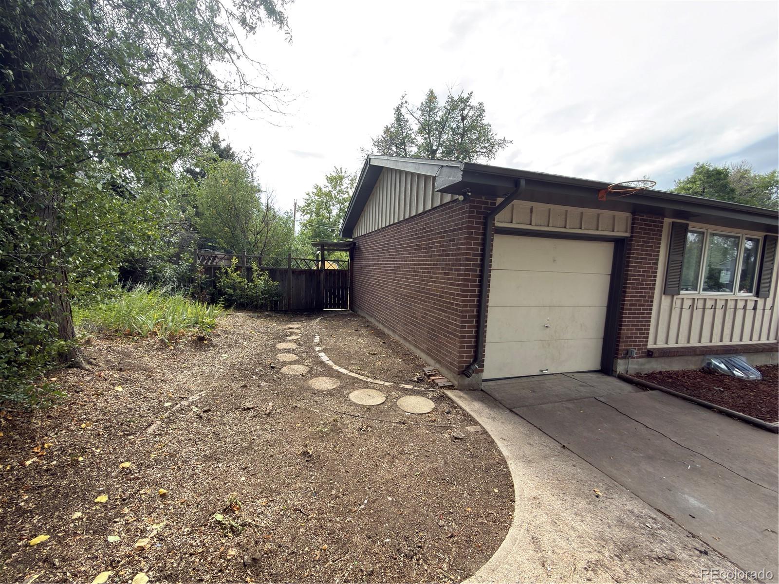 MLS Image #3 for 562 w easter avenue,littleton, Colorado