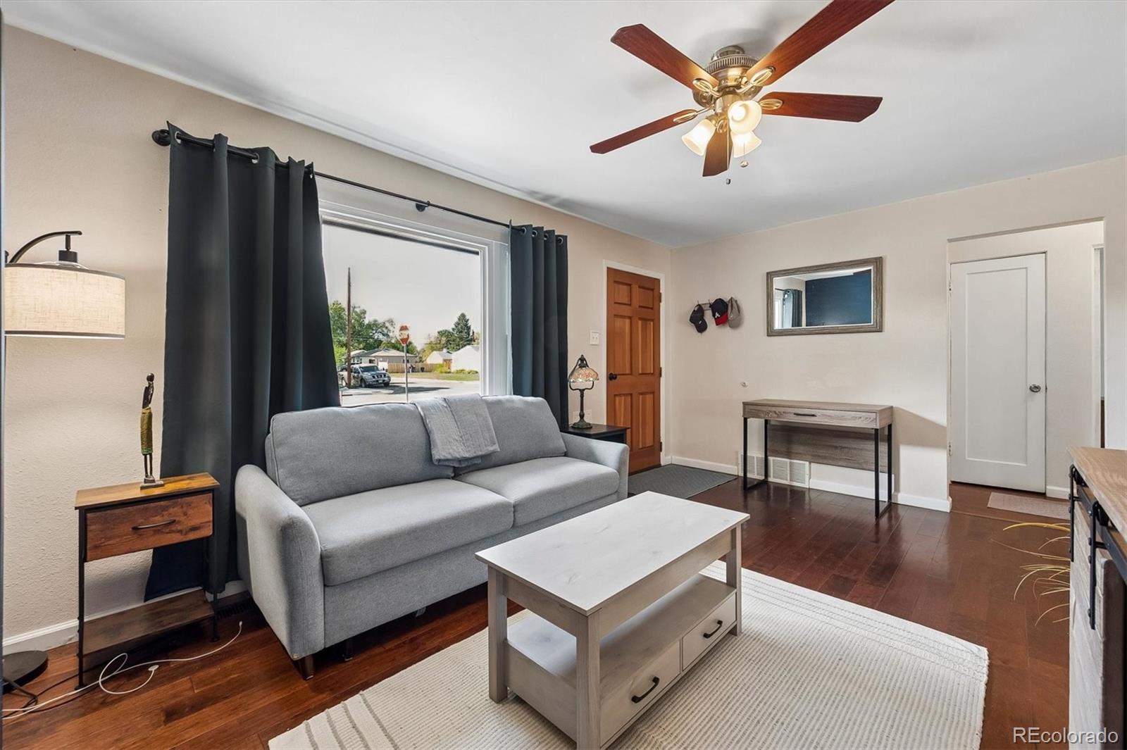 MLS Image #4 for 1794  verbena street,denver, Colorado