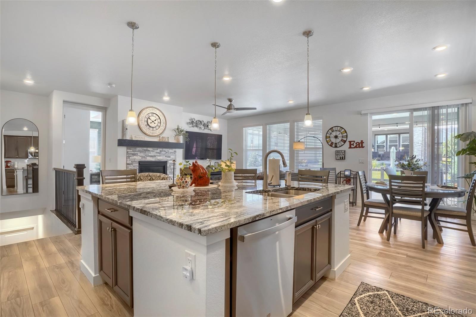 MLS Image #11 for 8537 s quemoy street,aurora, Colorado