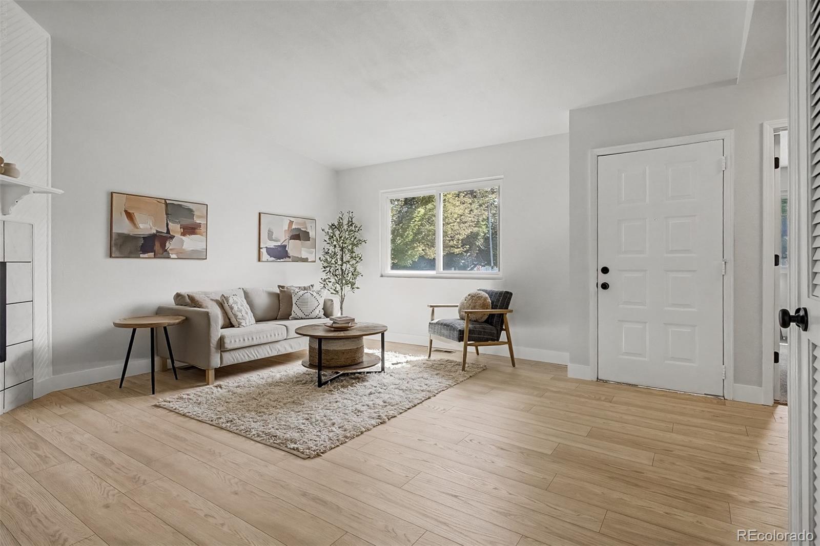 MLS Image #3 for 16069 e radcliff place,aurora, Colorado