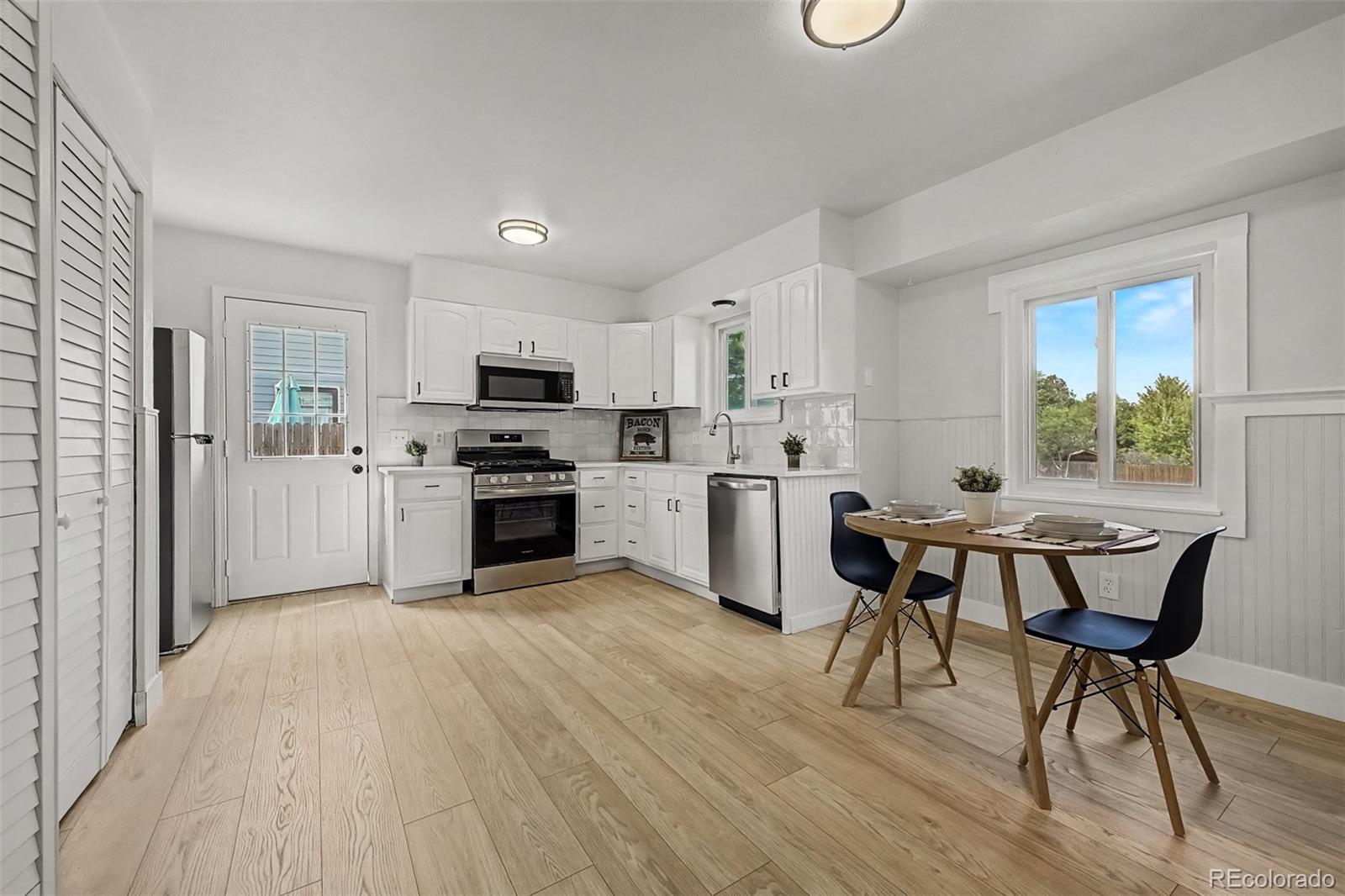 MLS Image #4 for 16069 e radcliff place,aurora, Colorado