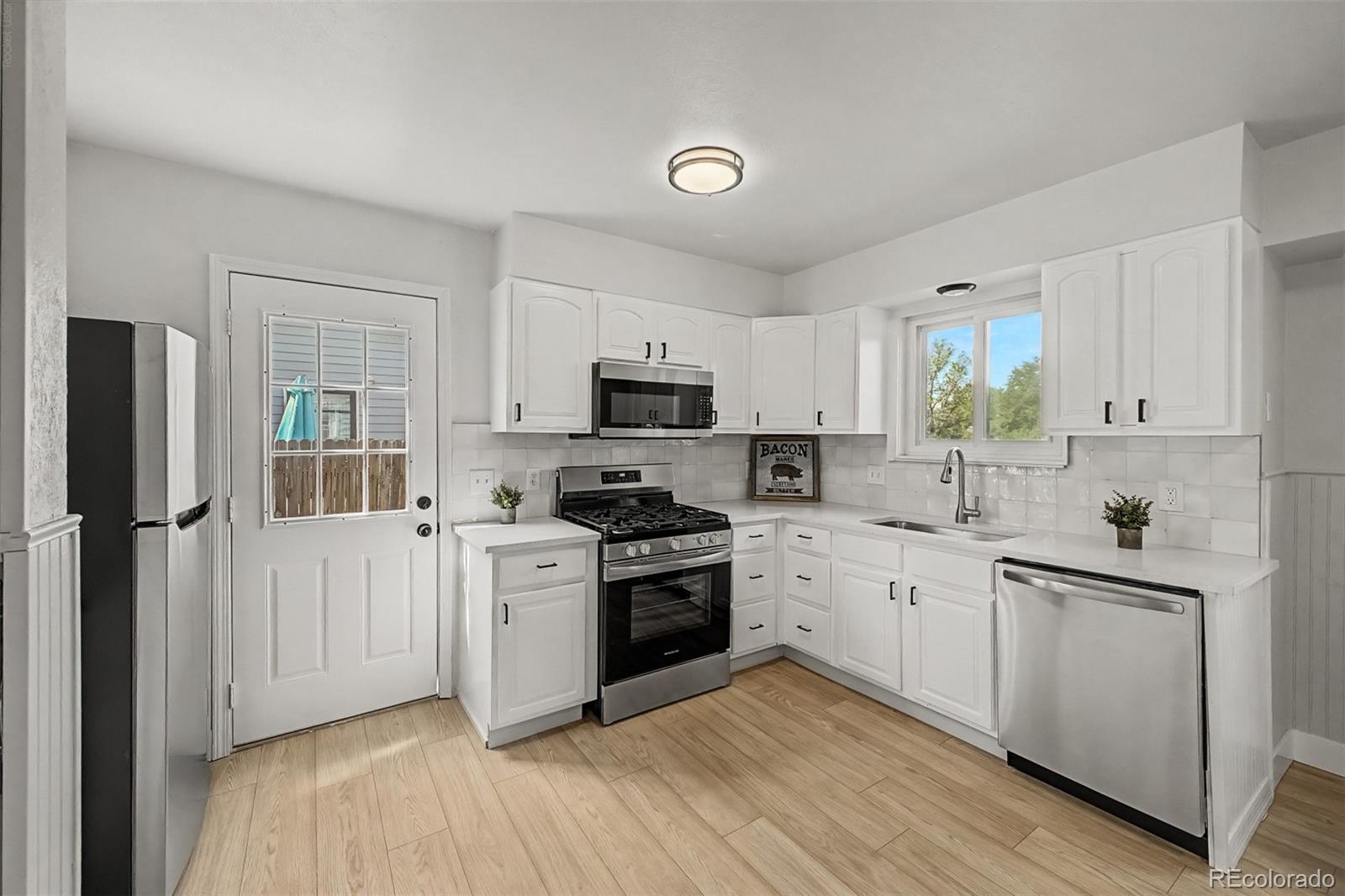 MLS Image #8 for 16069 e radcliff place,aurora, Colorado
