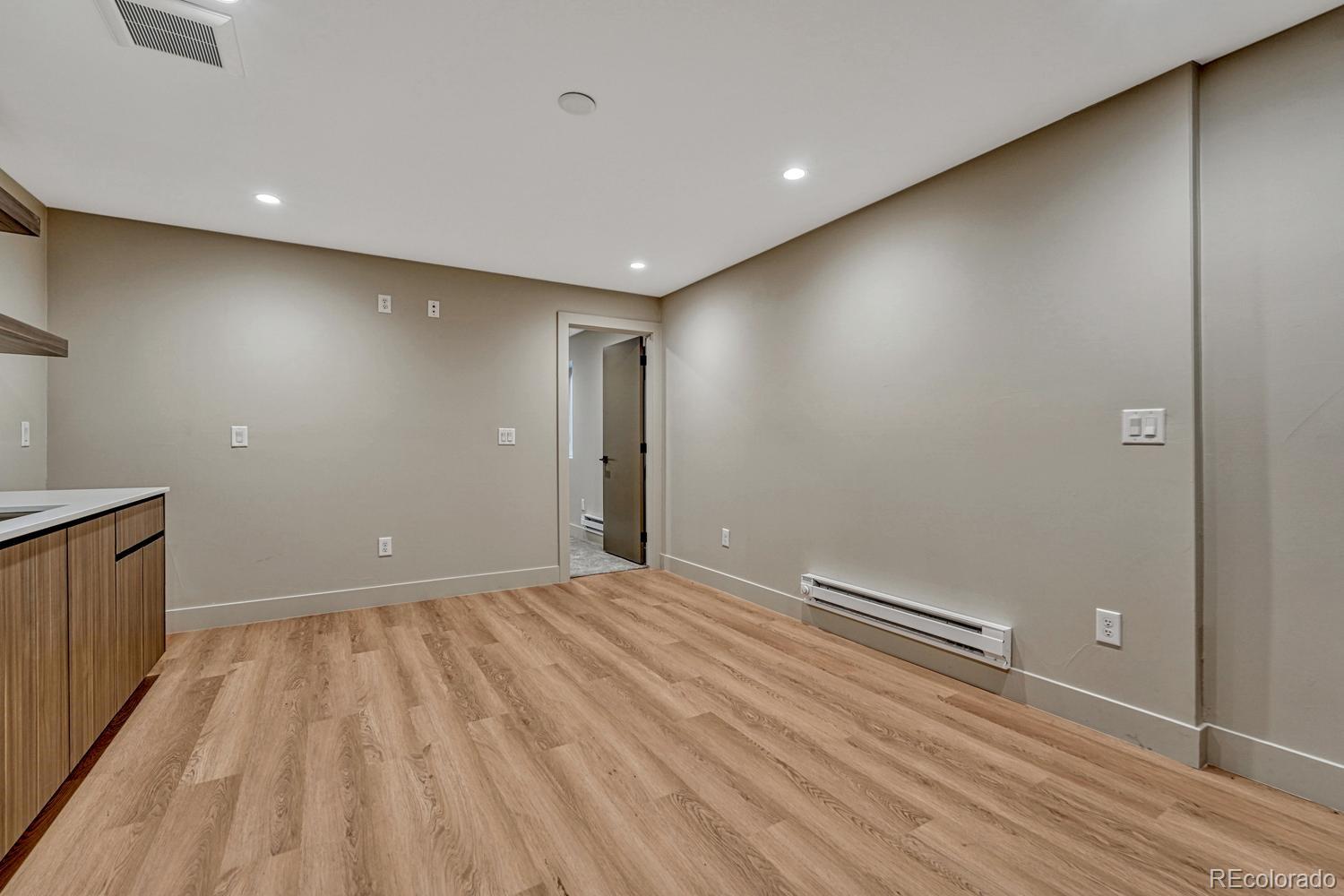 MLS Image #22 for 2323 s high street,denver, Colorado