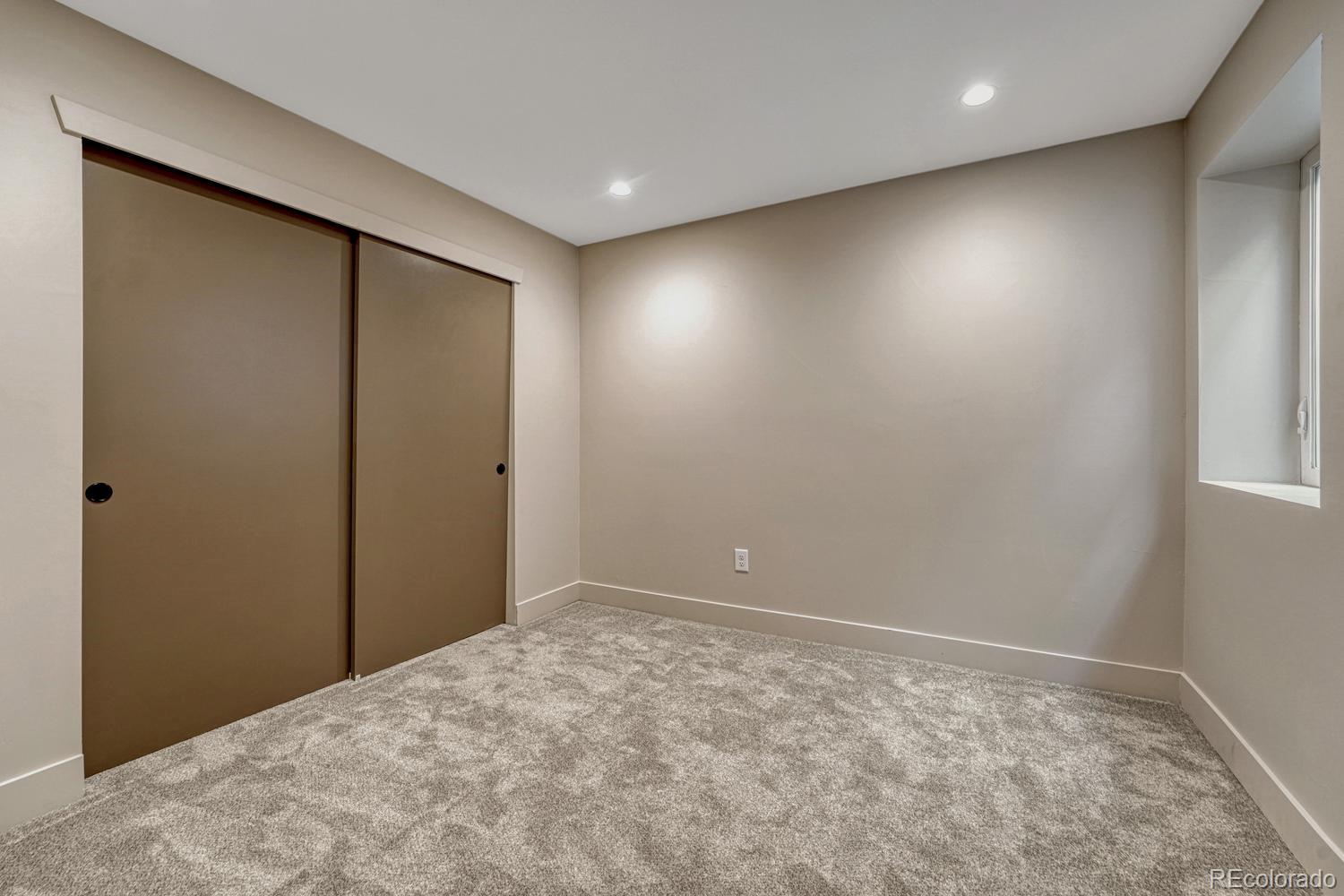 MLS Image #24 for 2323 s high street,denver, Colorado
