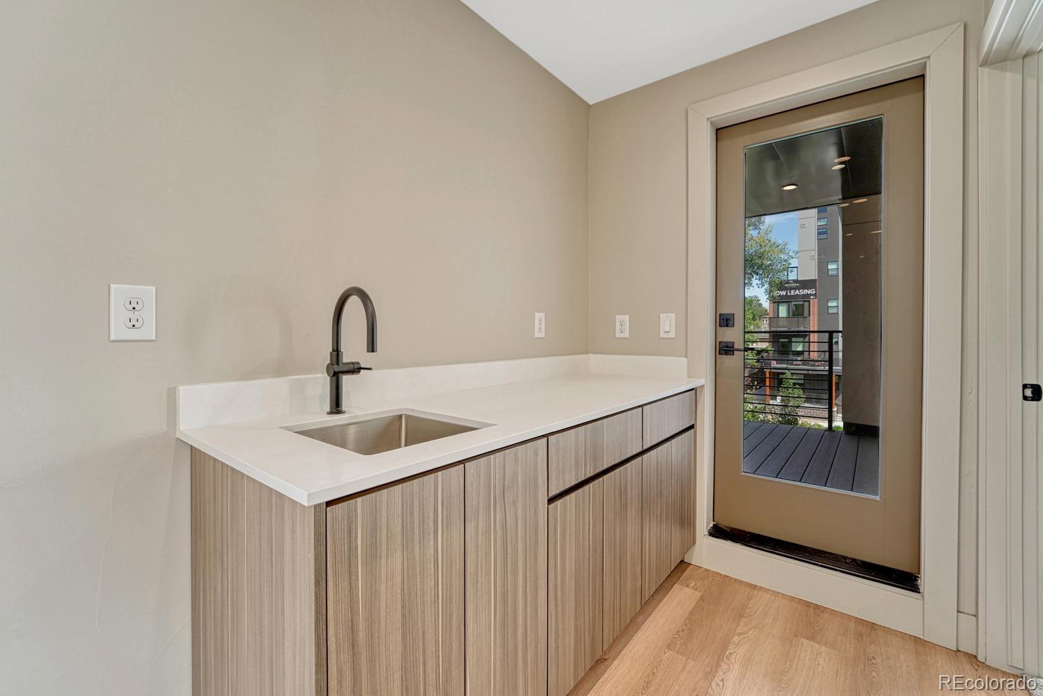 MLS Image #41 for 2323 s high street,denver, Colorado