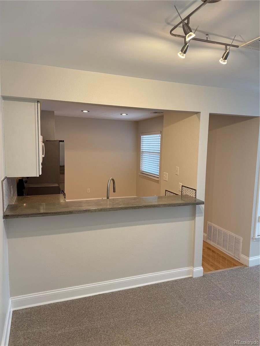 MLS Image #5 for 7175 s gaylord street b,centennial, Colorado