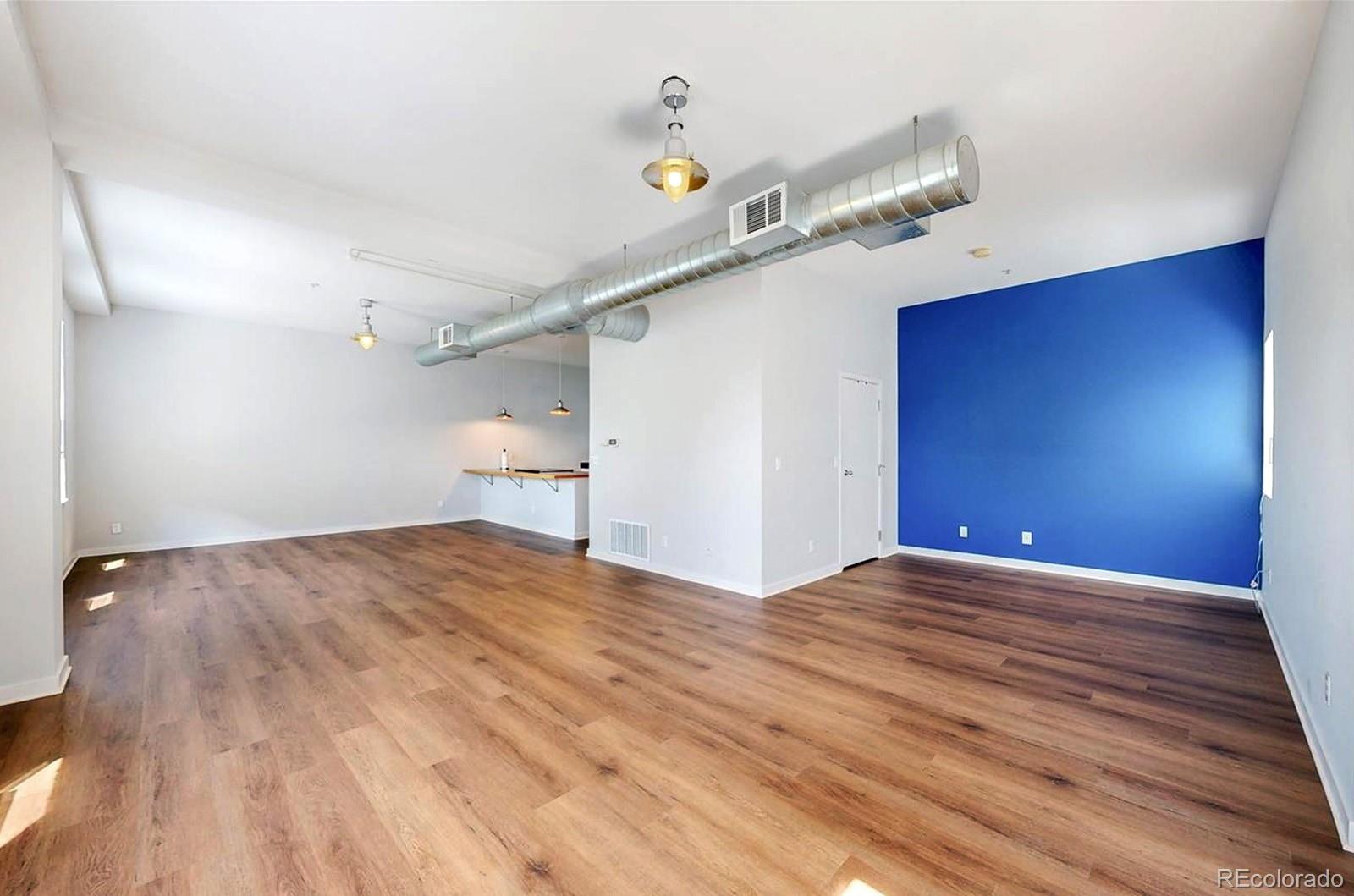 MLS Image #6 for 1521  central street,denver, Colorado