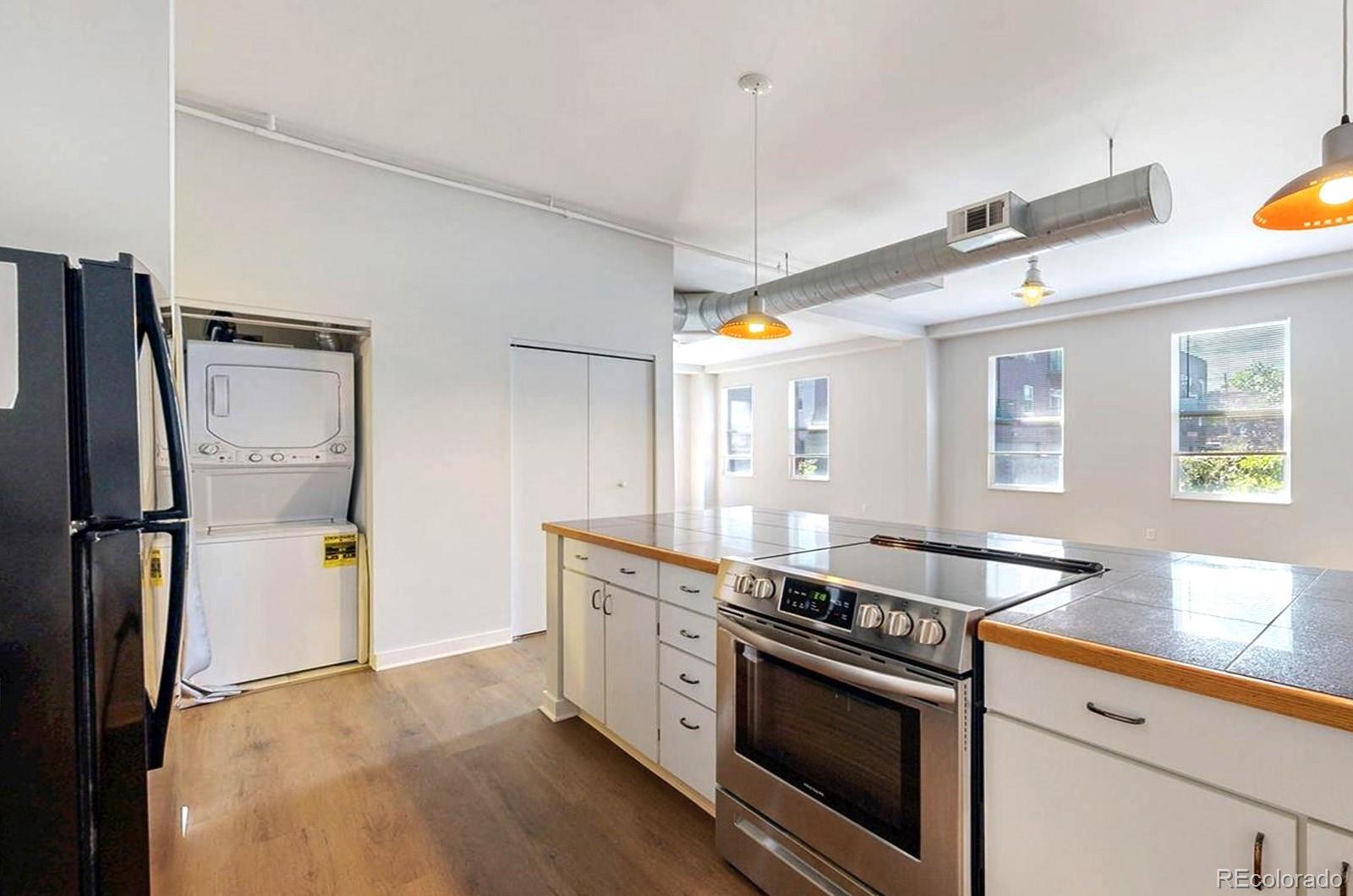 MLS Image #7 for 1521  central street,denver, Colorado