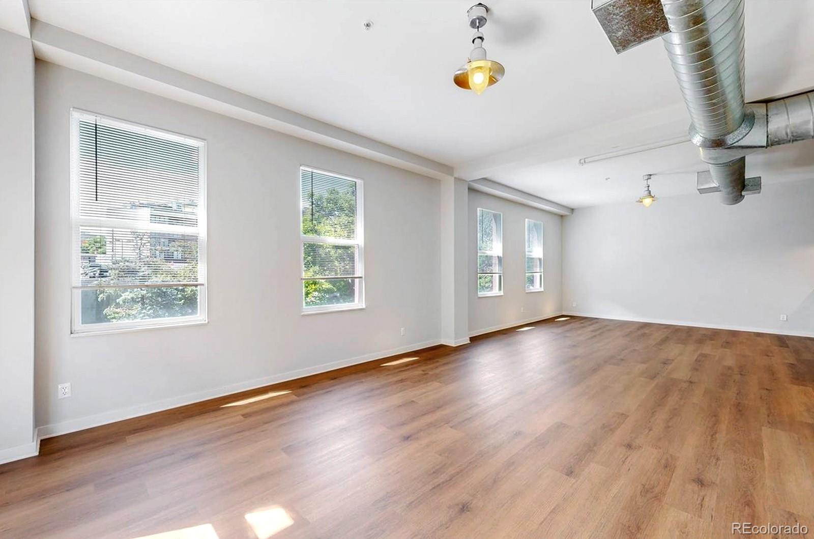 MLS Image #8 for 1521  central street,denver, Colorado