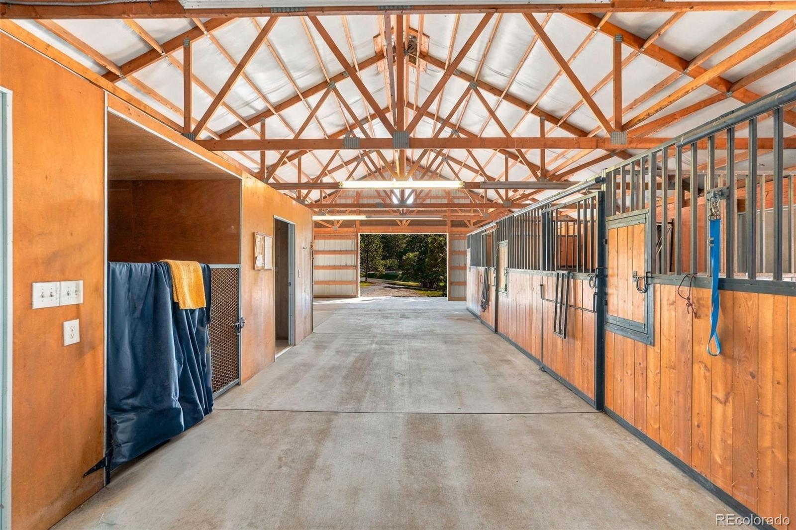 MLS Image #37 for 11356  random valley circle,parker, Colorado