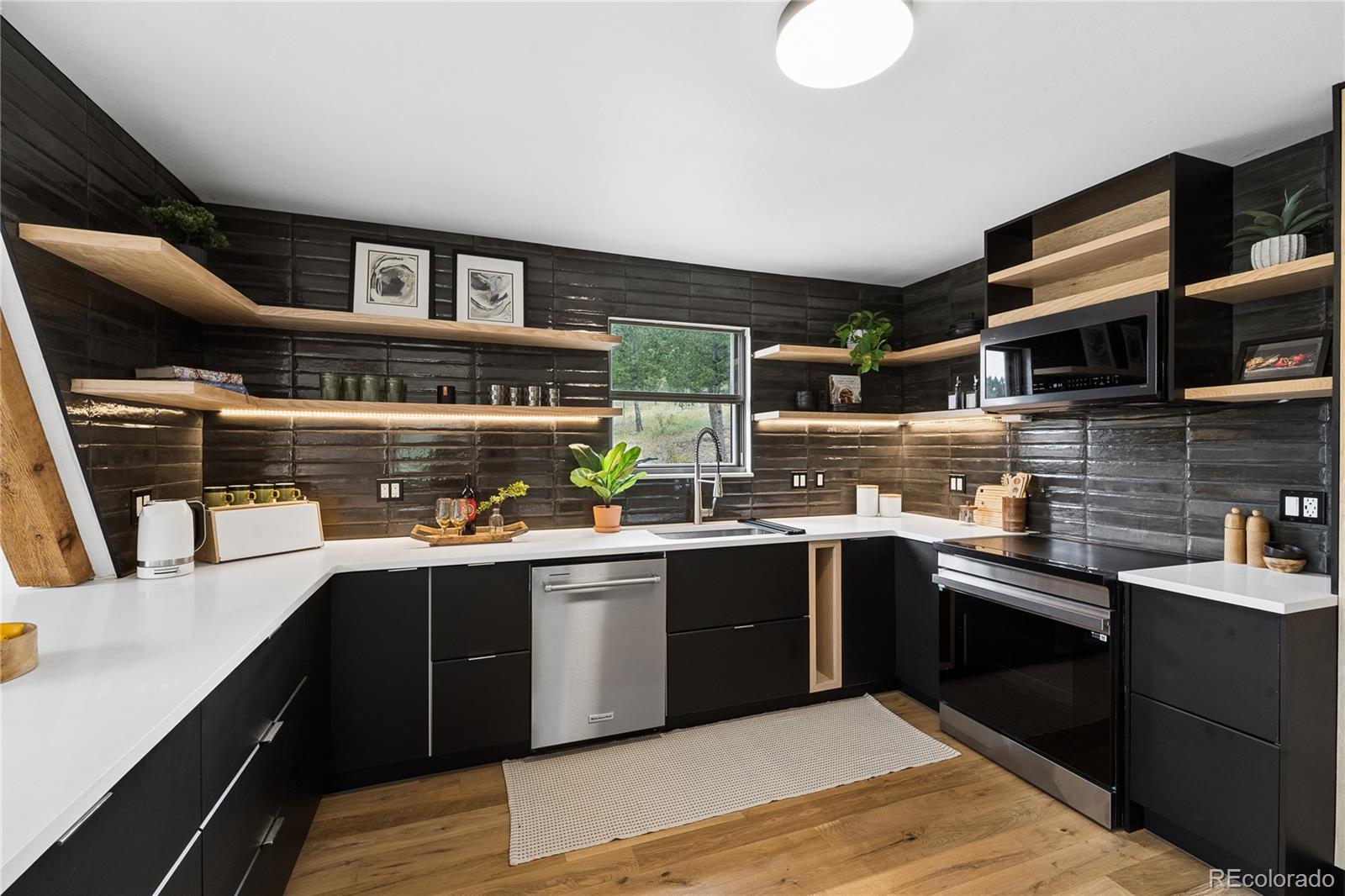 MLS Image #11 for 118  crooked spur,boulder, Colorado