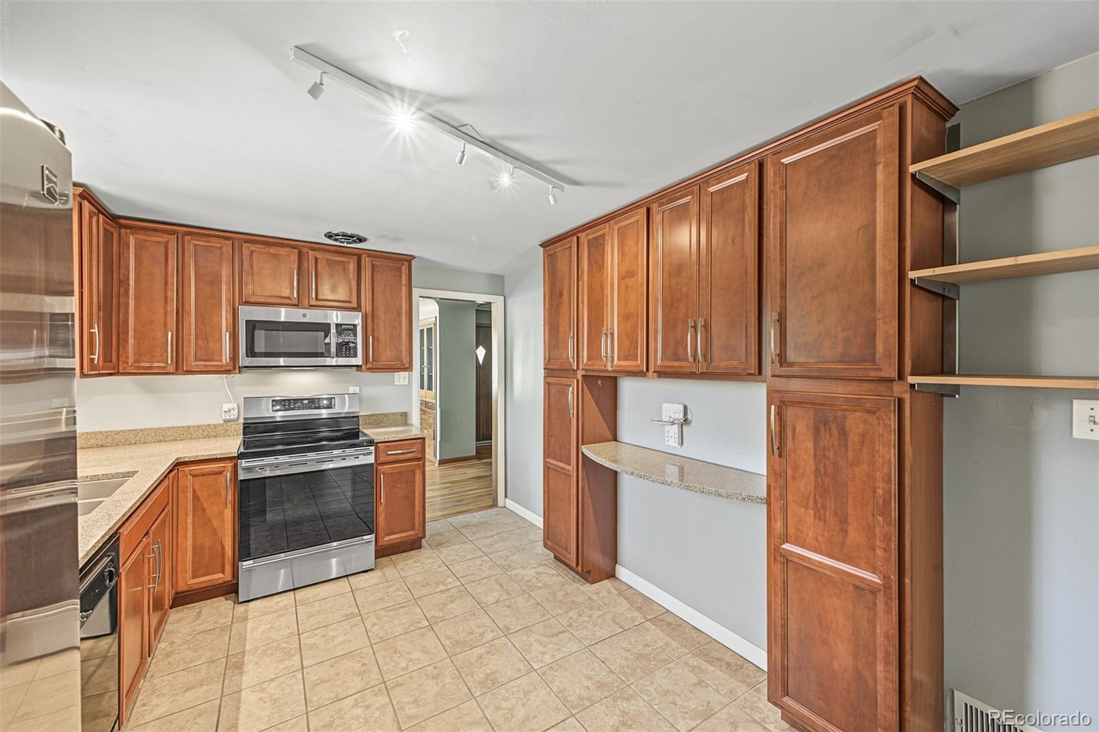 MLS Image #11 for 4165  pierce street,wheat ridge, Colorado